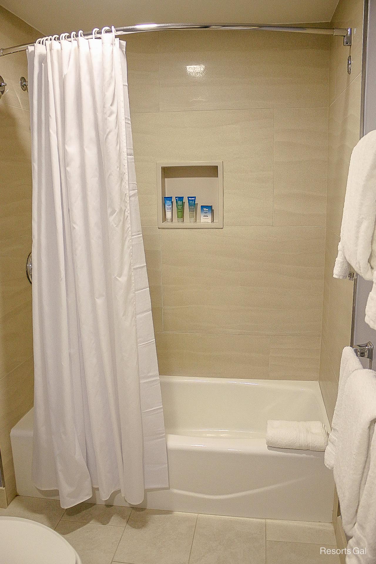 toiletries in the bath at Beach Club Villas 
