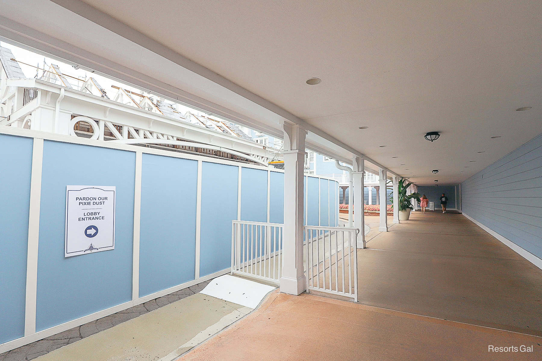 the construction walkway from the Beach Club to the bus stop