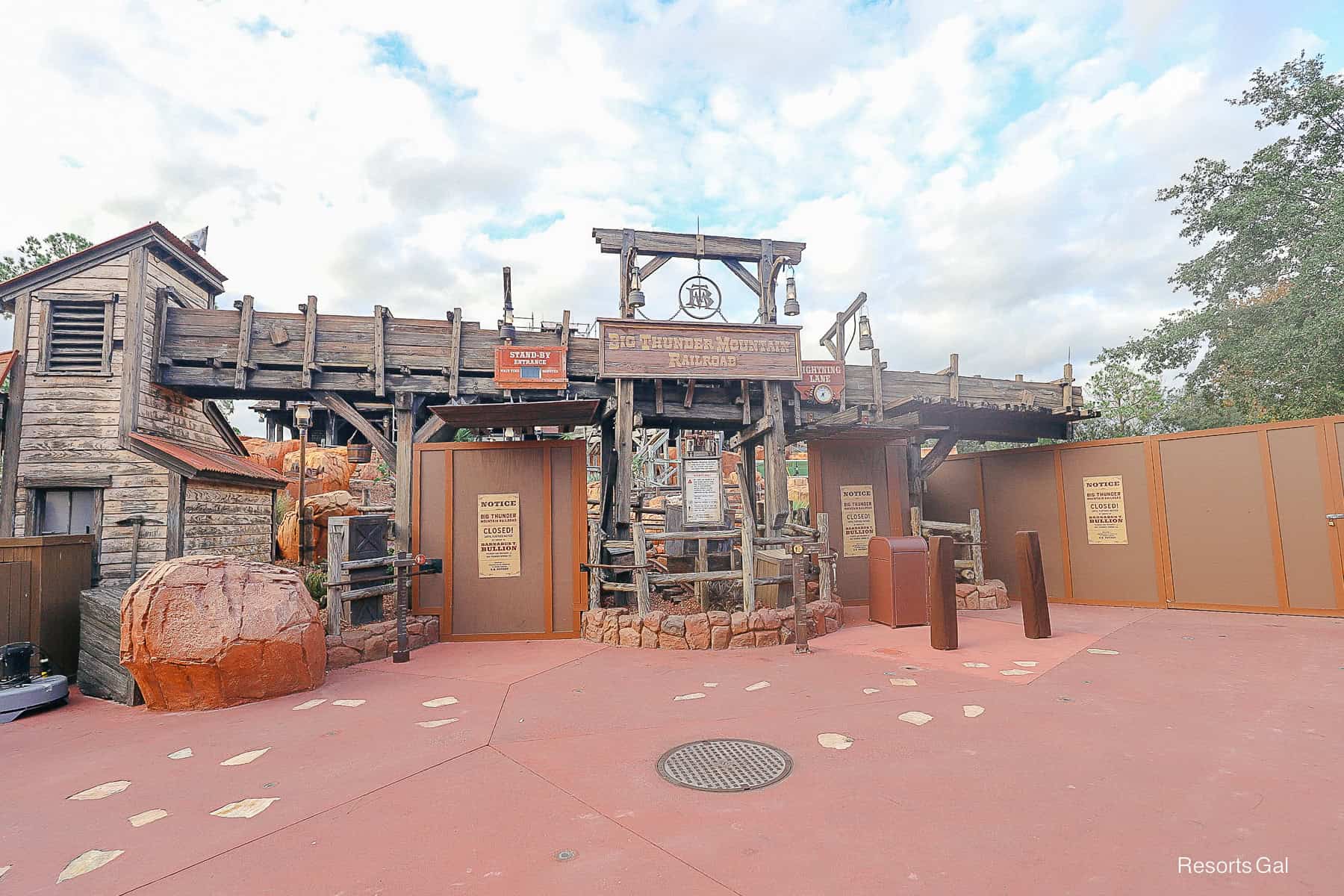 Magic Kingdom’s Big Thunder Mountain Railroad Reopening Date Announced + New Height Requirement
