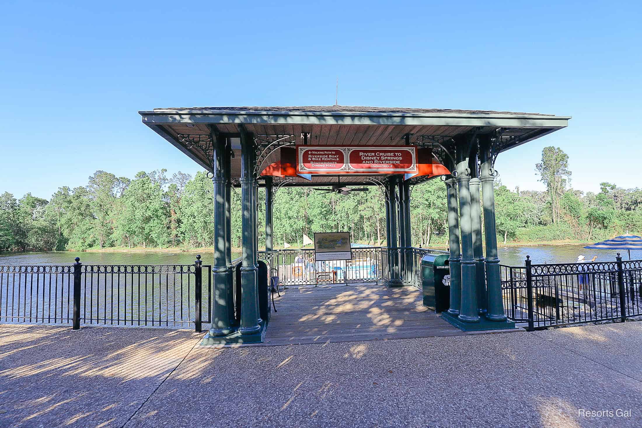 the boat dock at Port Orleans French Quarter