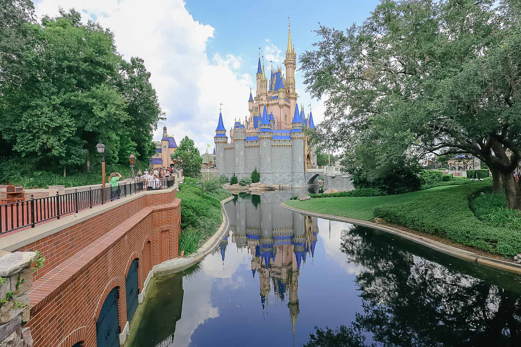 reflection shot of Cinderella Castle 