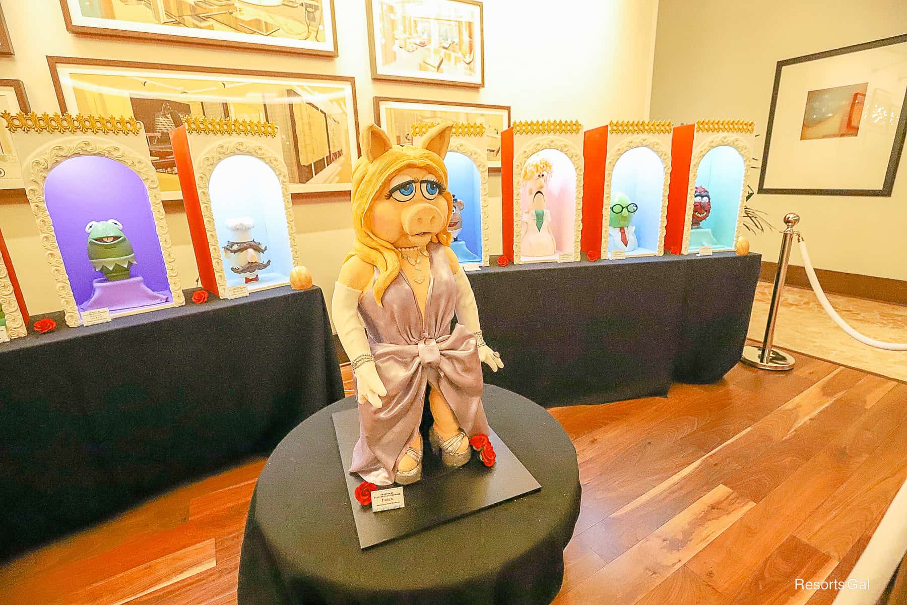 Miss Piggy Easter Egg with Muppets-themed eggs behind her