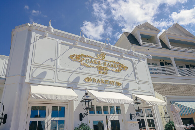 Dinner with Santa Returns to The Cake Bake Shop at Disney’s BoardWalk