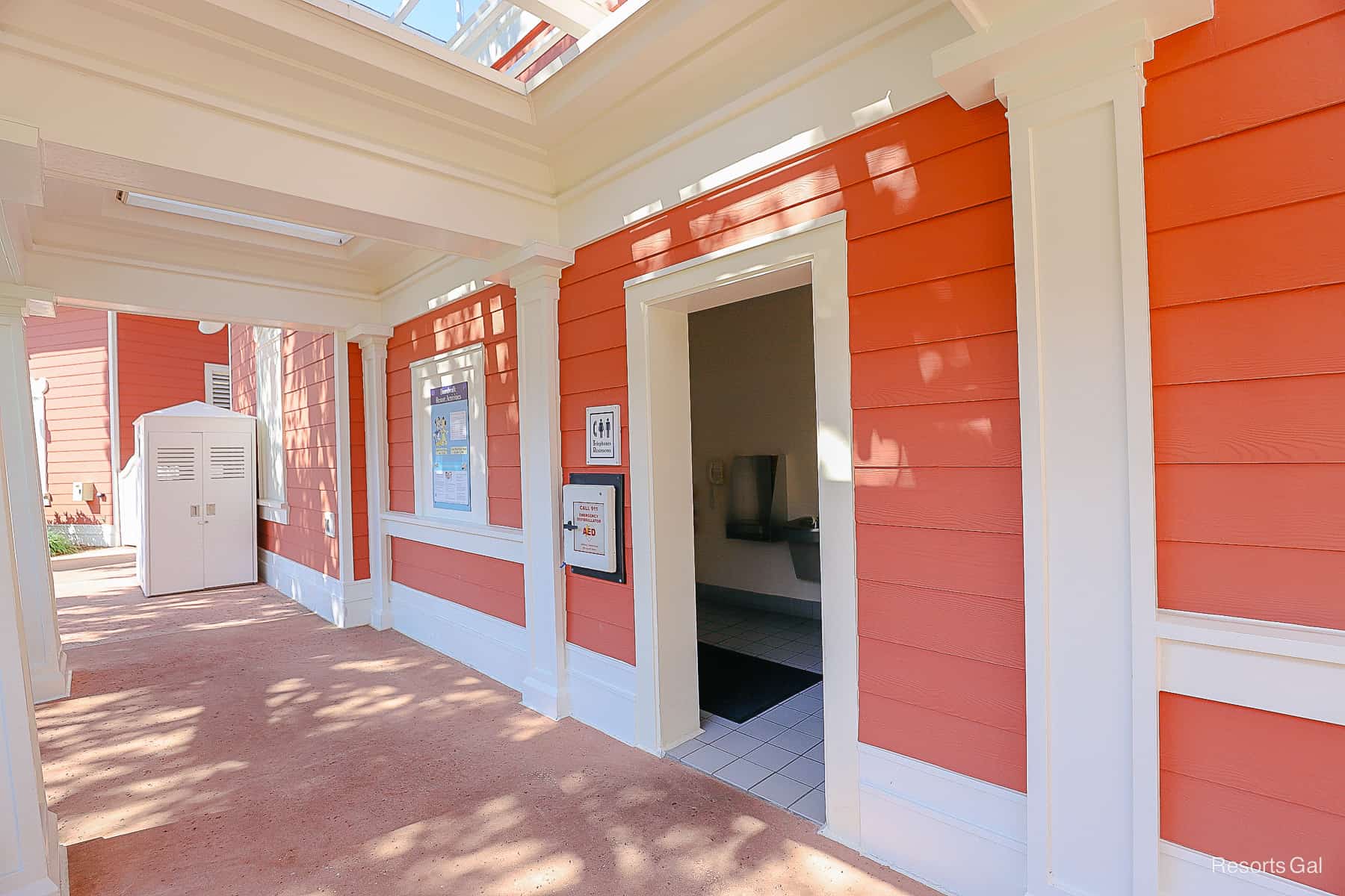 entrance to the pool restrooms 