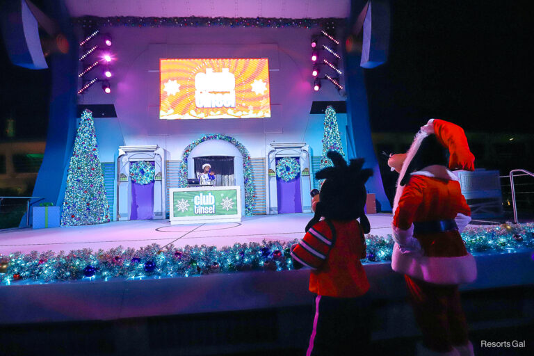 Dance Party Characters at Mickey’s Christmas Party (Club Tinsel and Disney Jr. Jingle Jam)