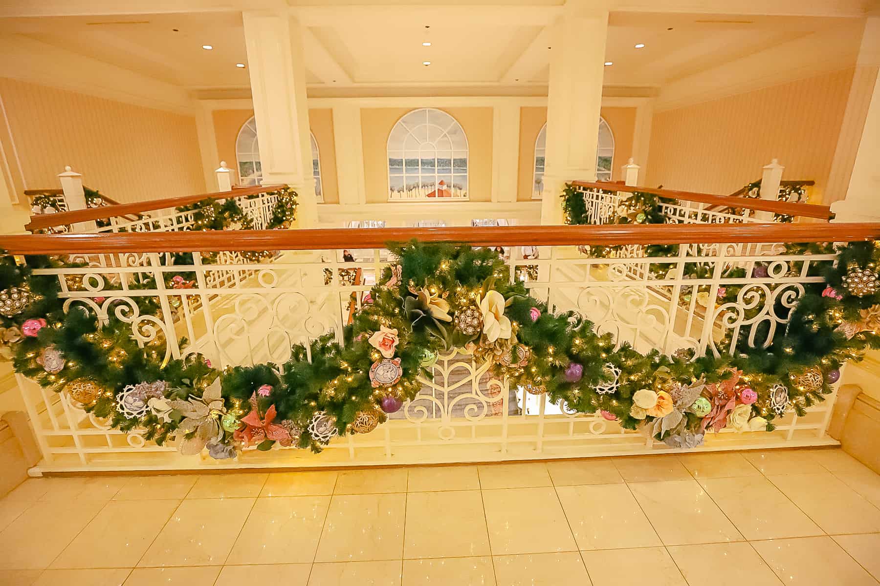 Garland strung on the bannisters of the staircase. 