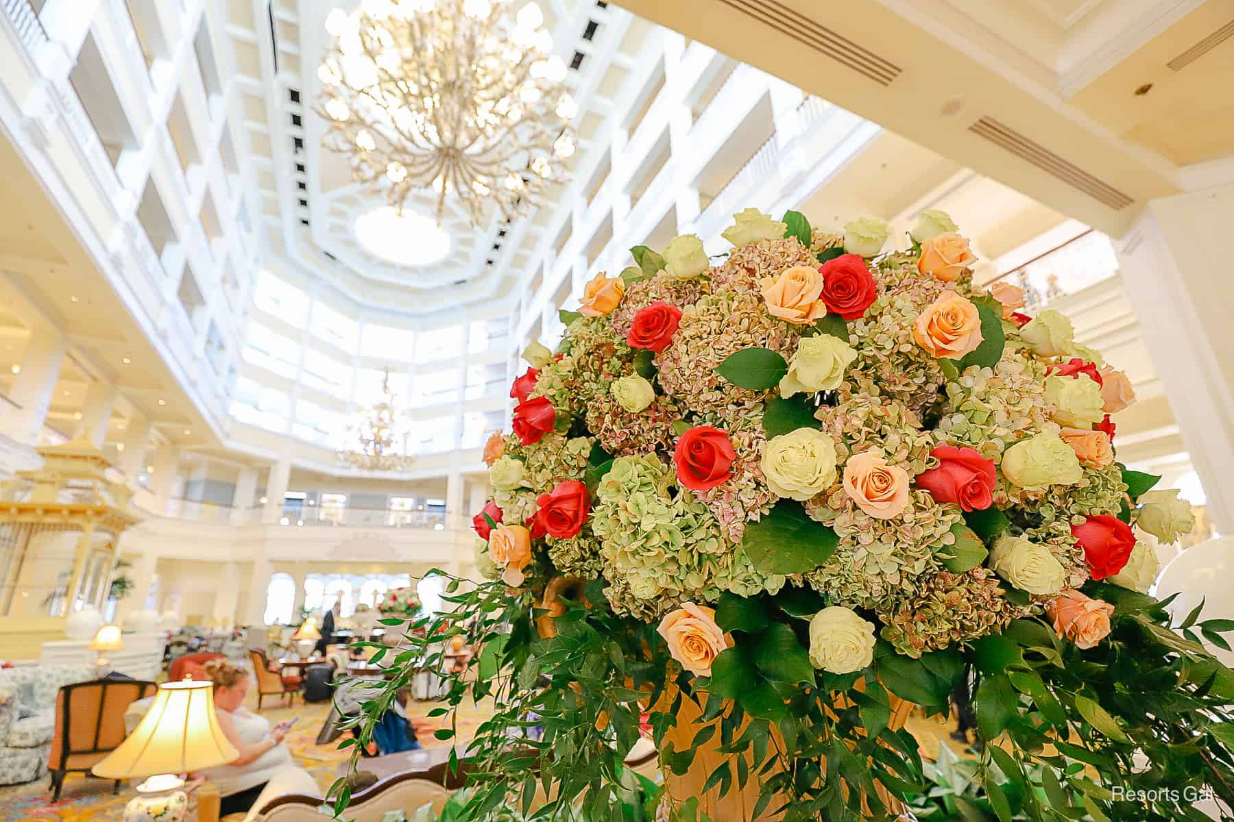 bouquet of roses mixed with hydrangeas in the lobby of Grand Floridian 