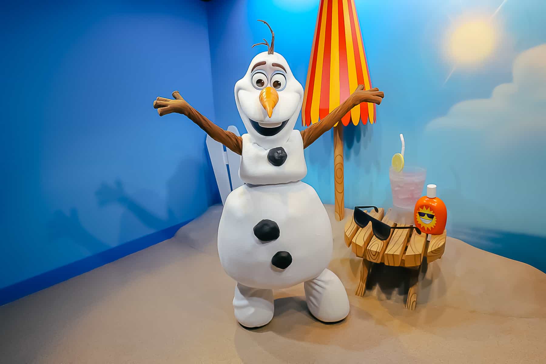 Olaf in a summer scene 