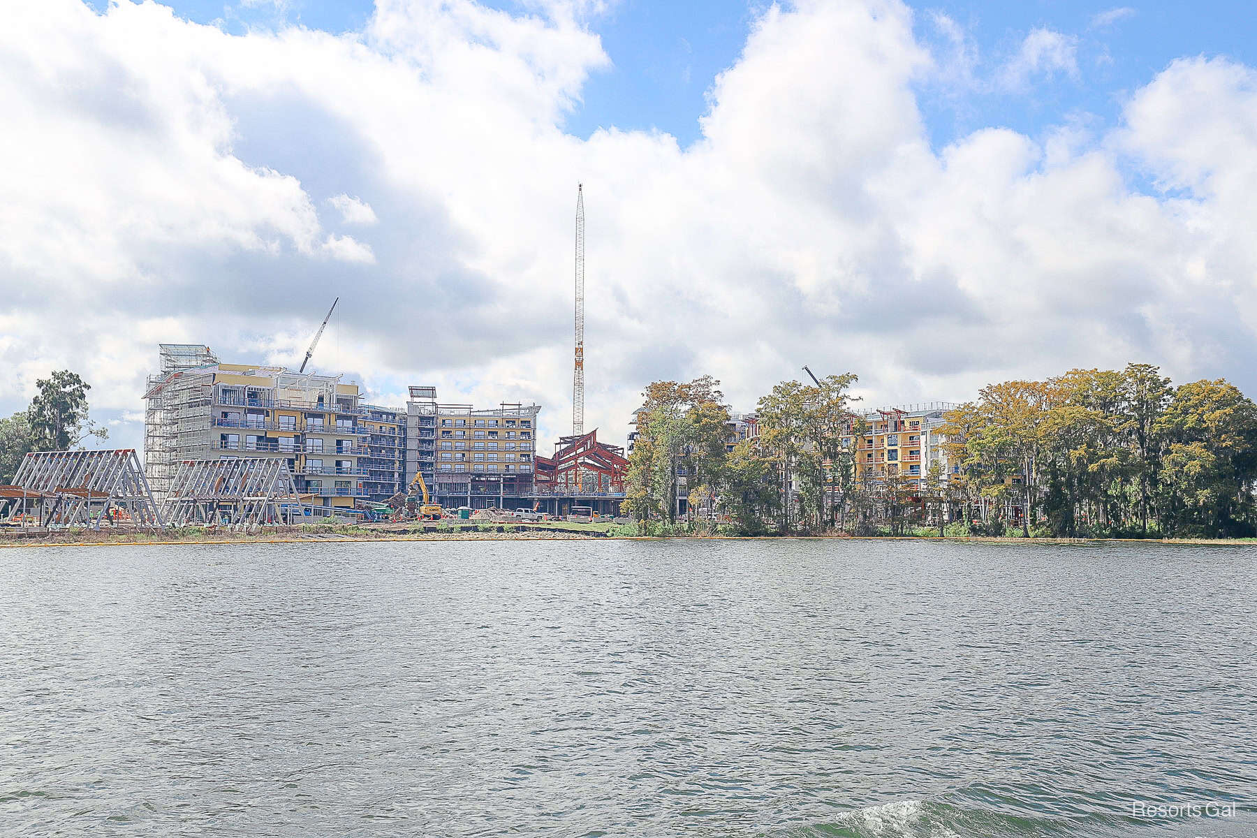 the center of Lakeshore Lodge