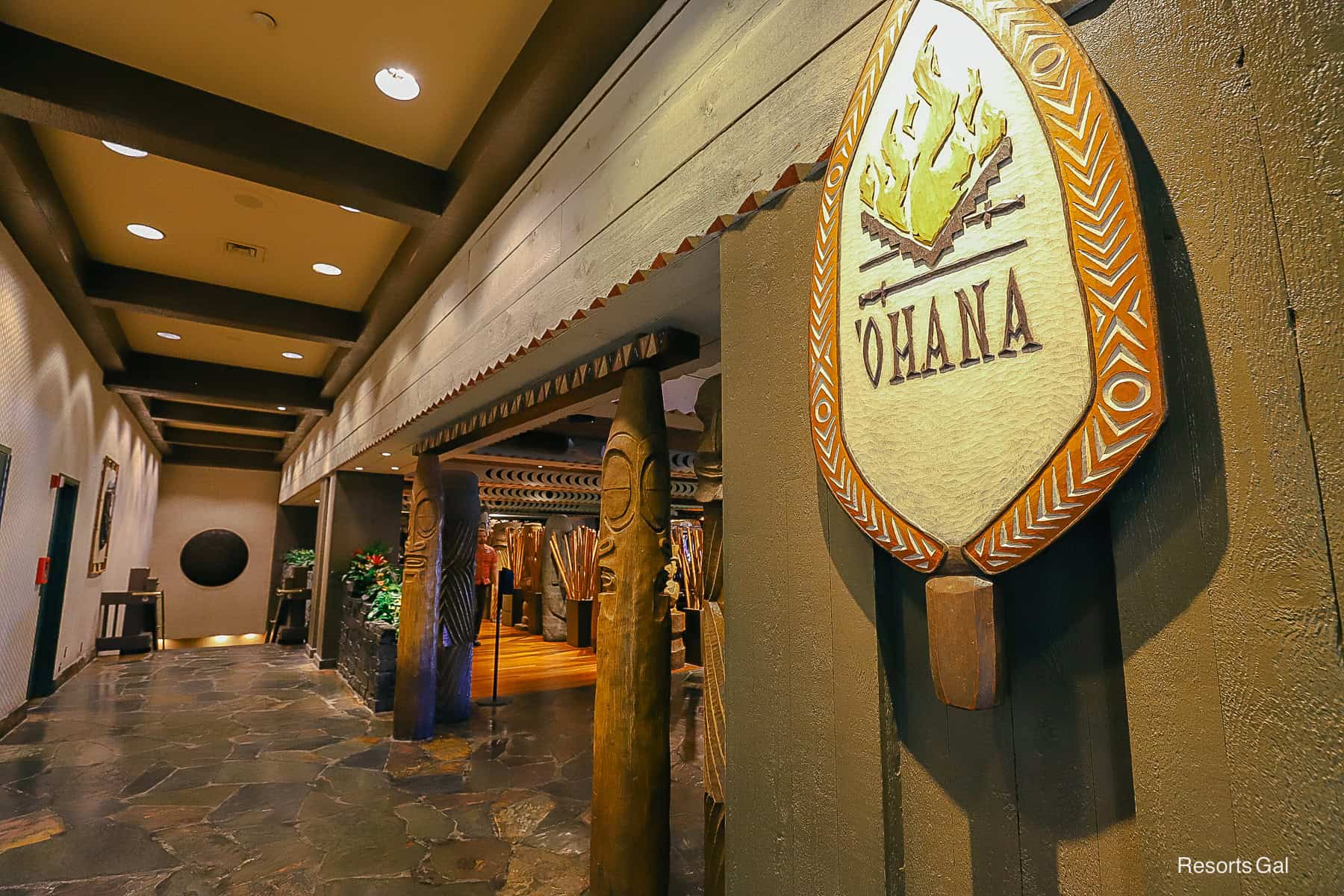 the entrance to 'Ohana at the Polynesian
