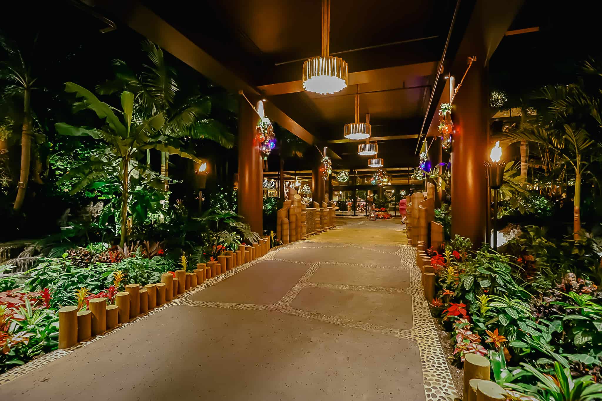 Walking up to the entrance of Disney's Polynesian at Christmas. 