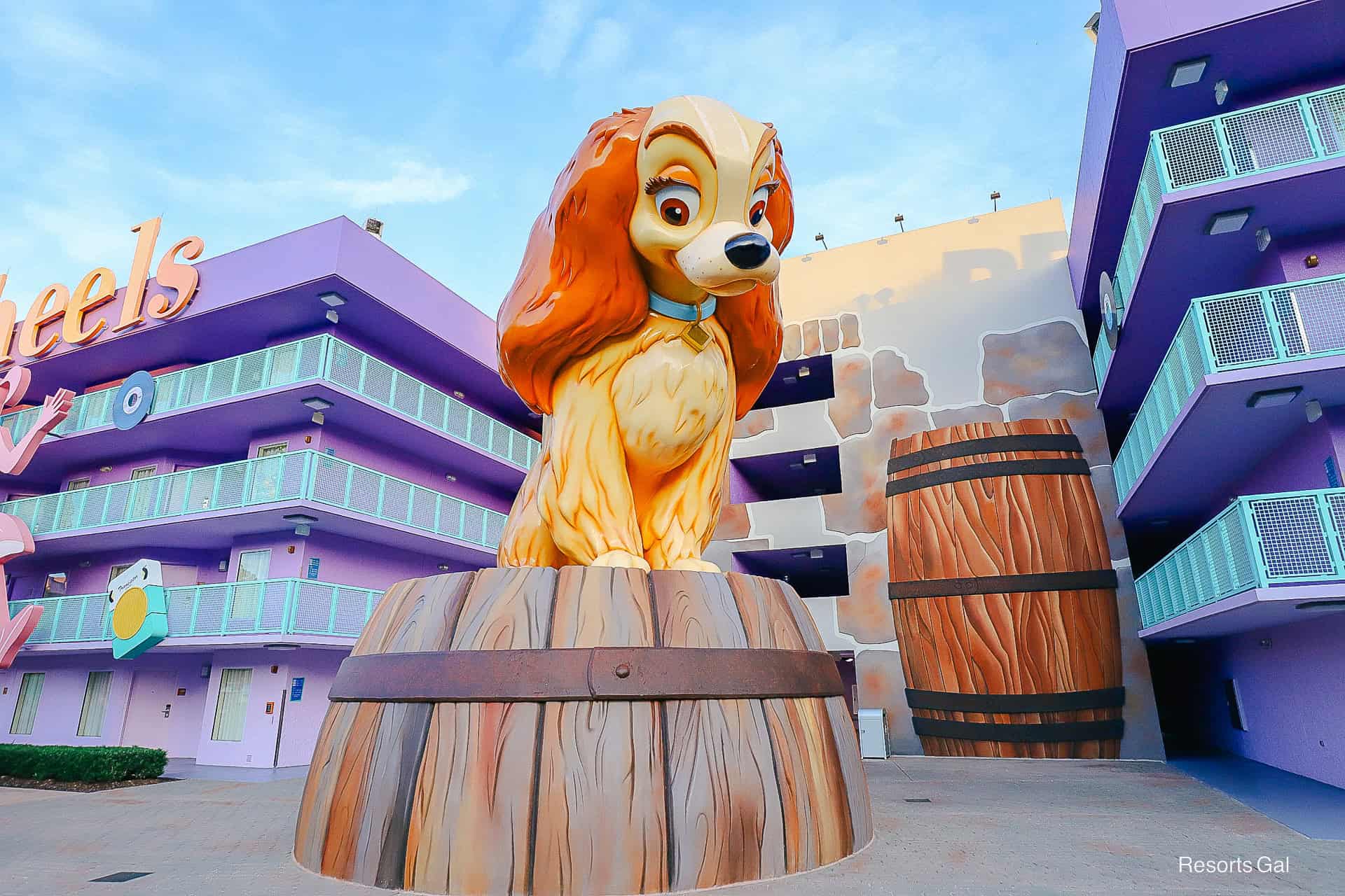 theming in the 50s sections of the resort