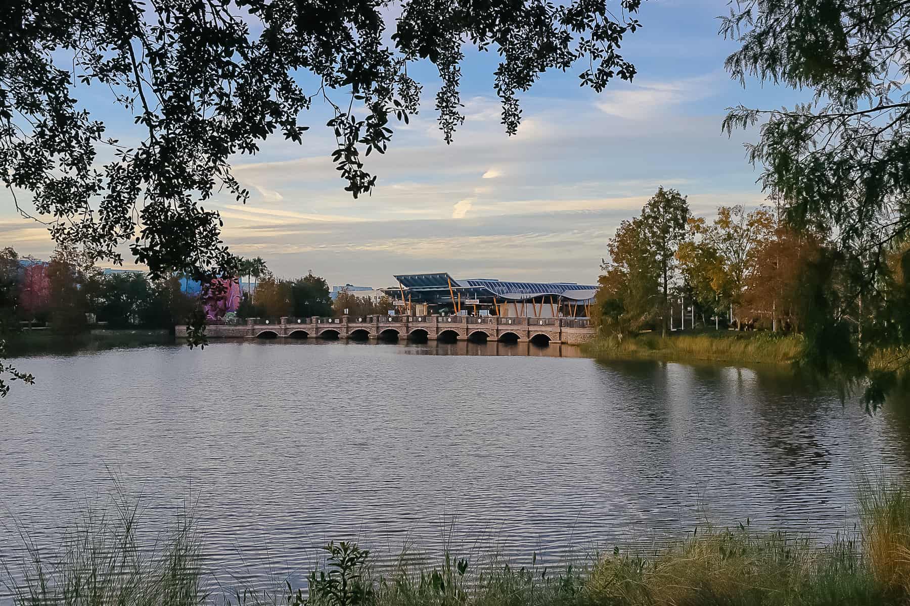 the Skyliner from the walkway around Hourglass Lake 