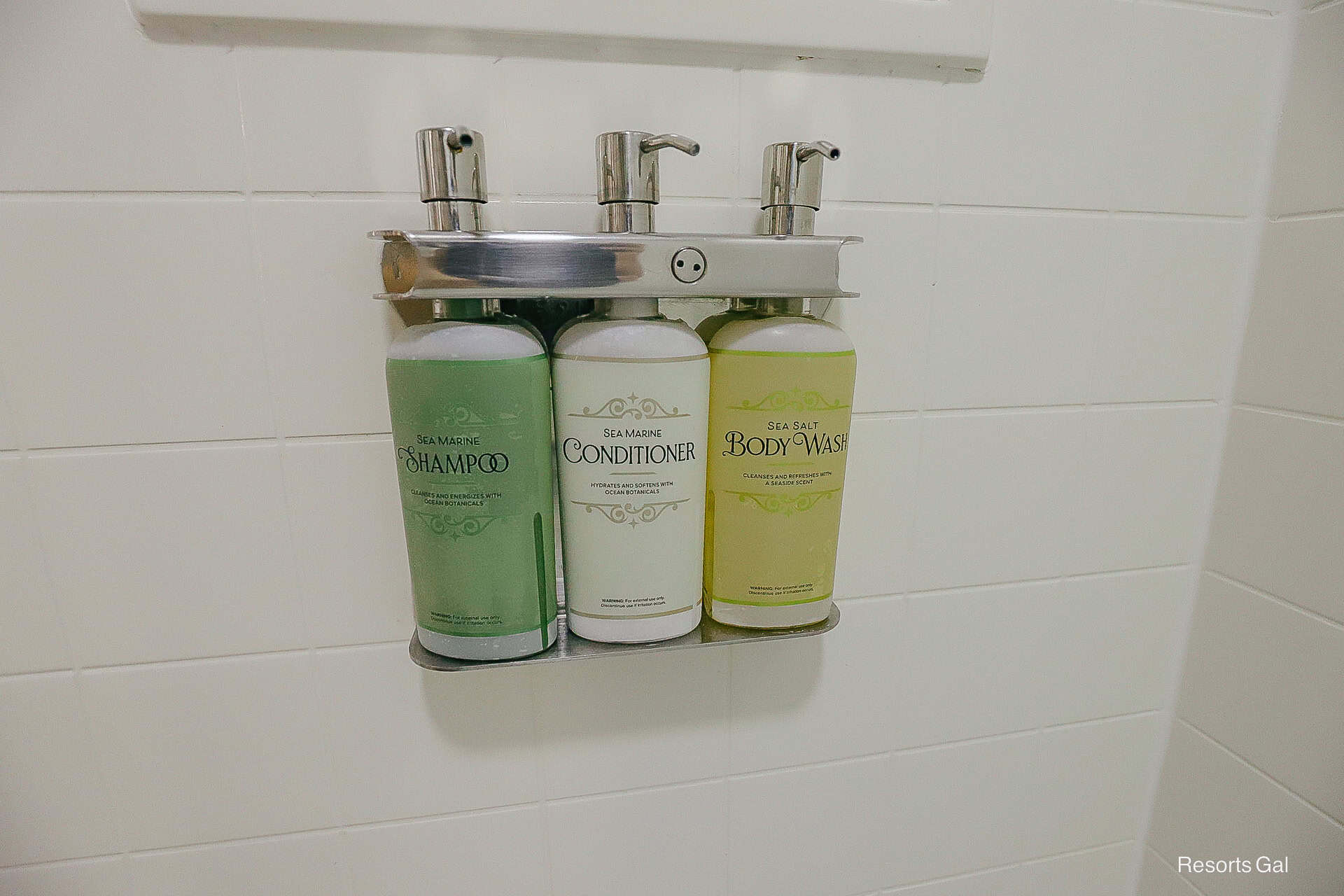 shampoo, soap, and conditioner-built-ins Pop Century
