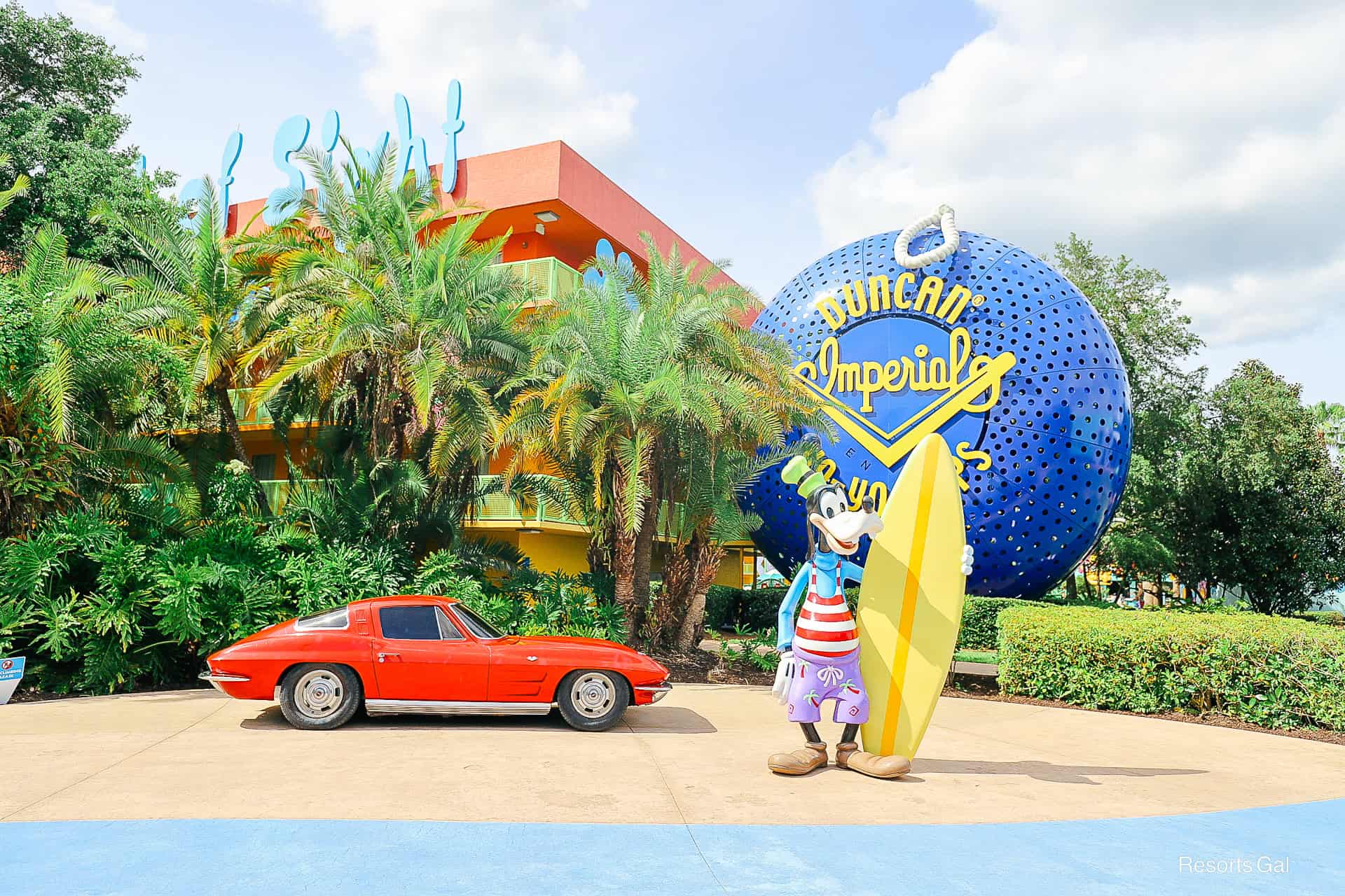 the rooms near Goofy's statue are a preferred location