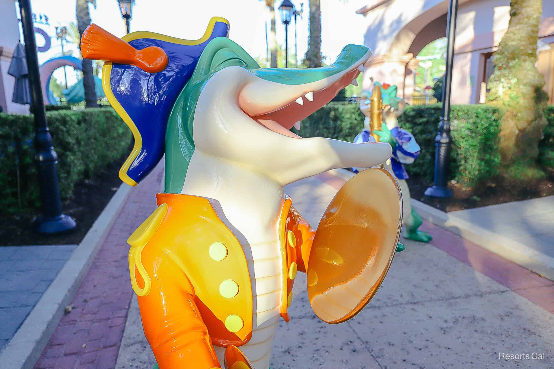 an alligator playing the cymbals at Port Orleans French Quarter 