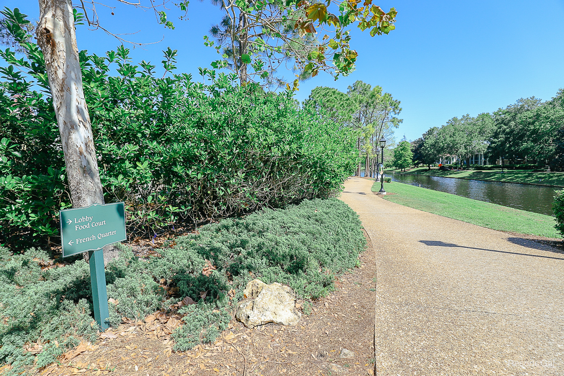 a walkway between French Quarter and Port Orleans Riverside 