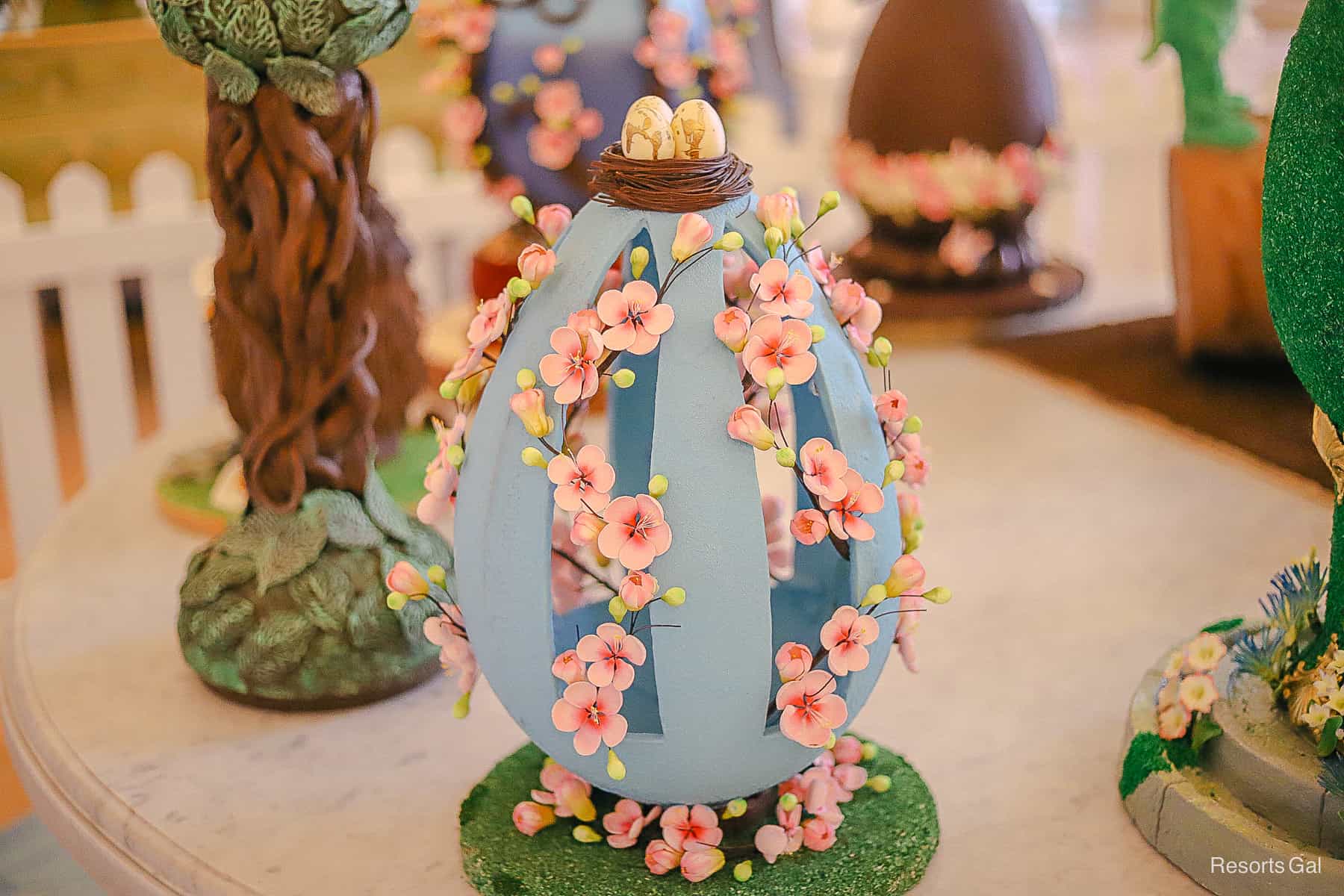 Extraordinary Easter Eggs at the Disney Resorts (List with Photos for 2024)