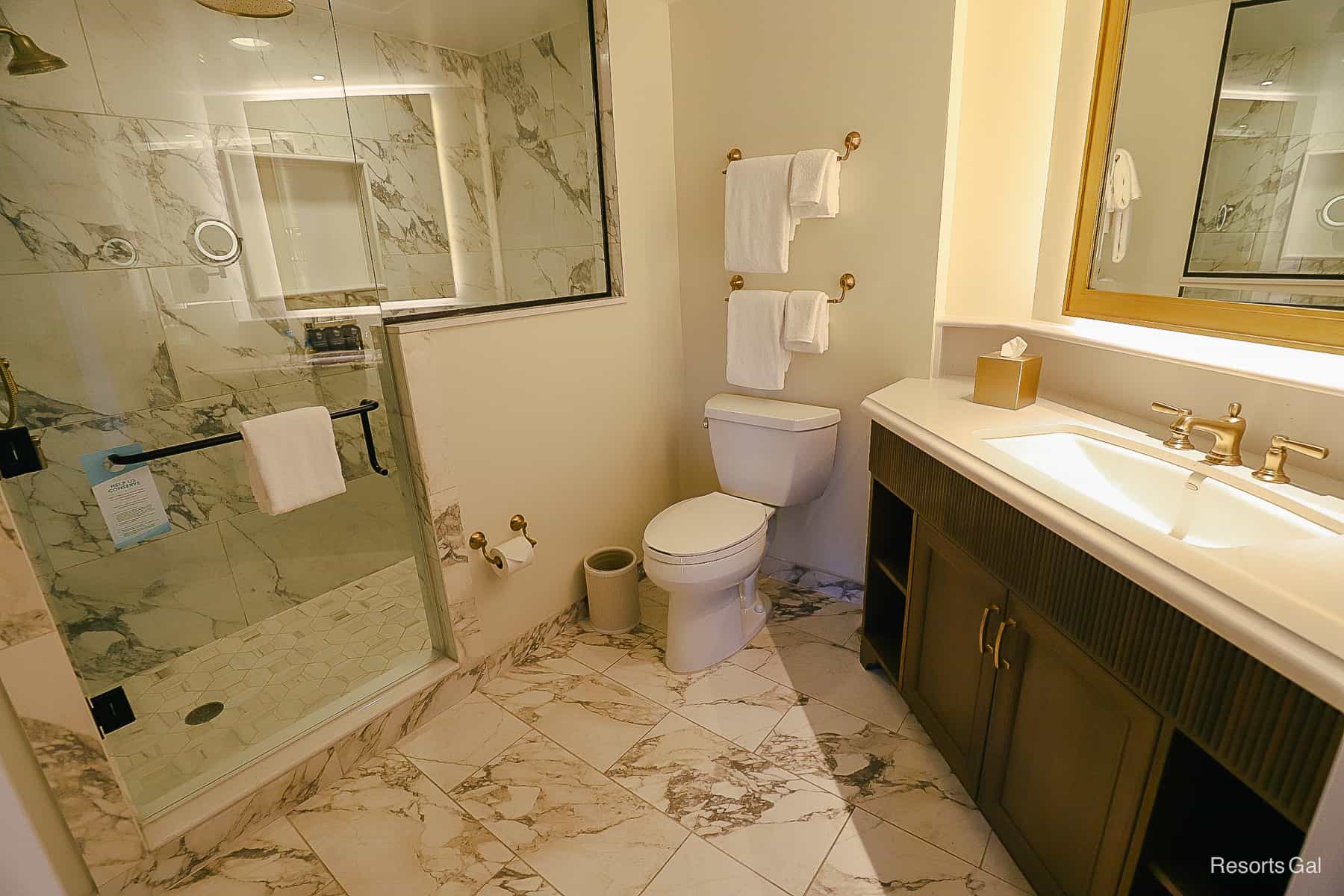 the bathroom layout of the tower studio