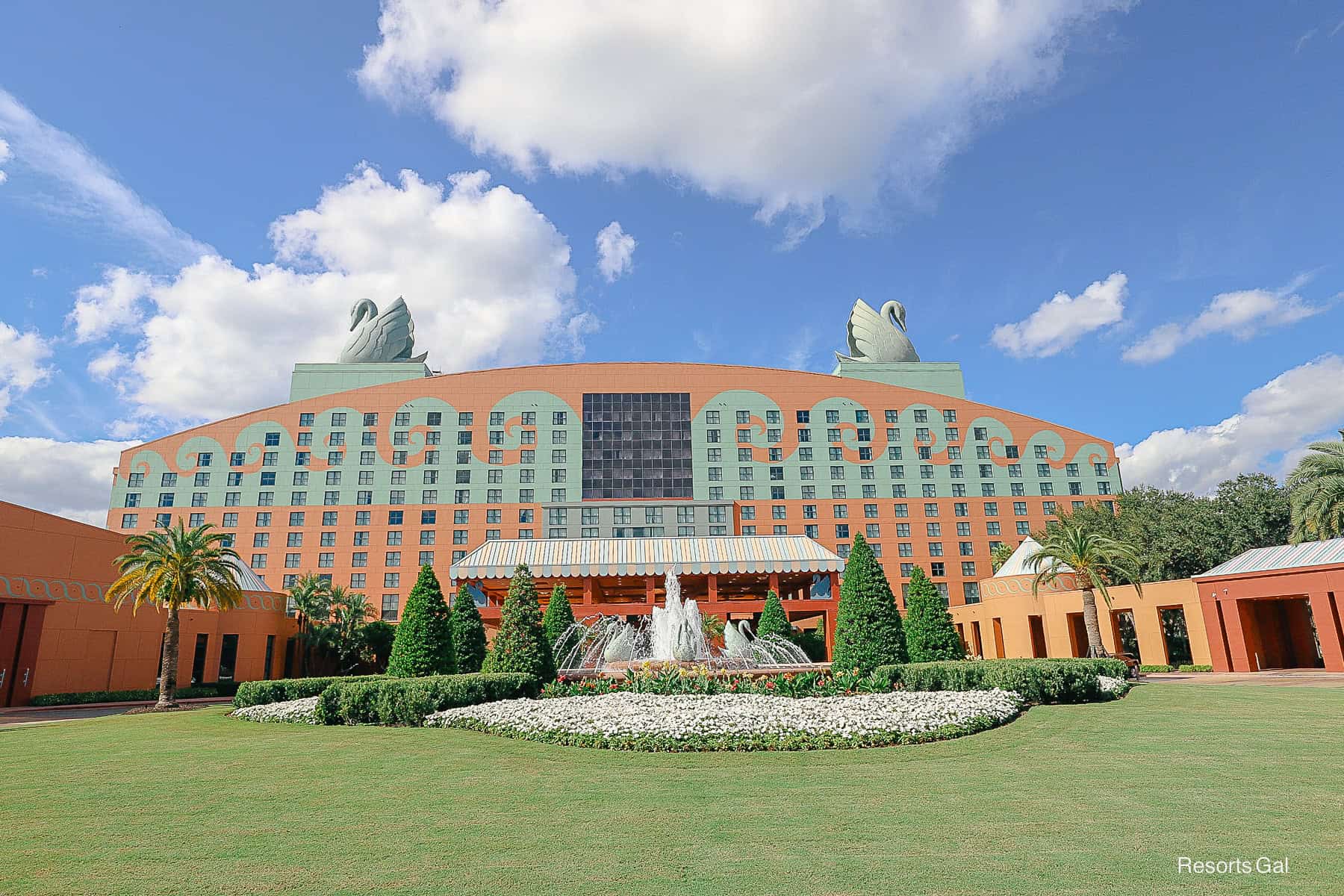 Disney’s Swan and Dolphin Resort Review
