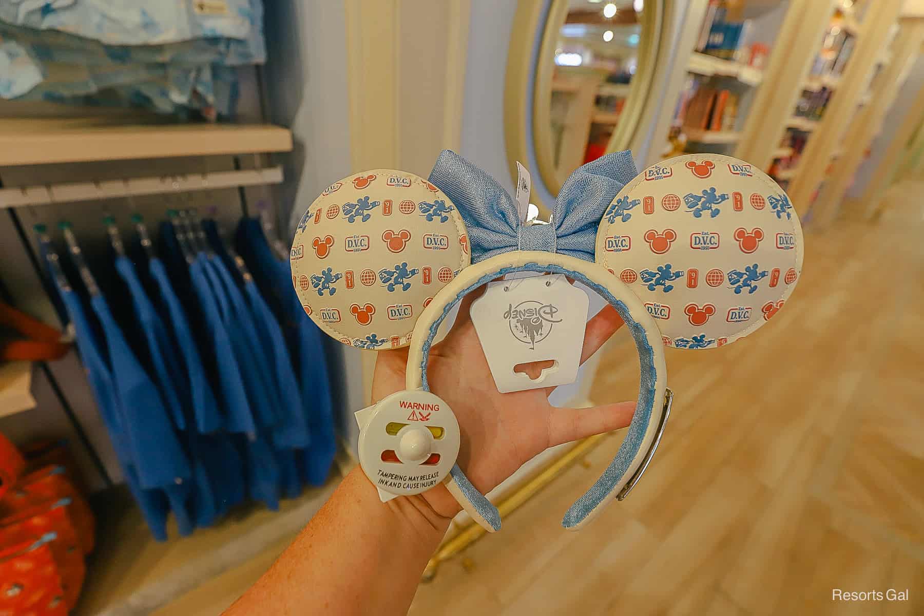 the back side of the Minnie Mouse DVC Ears