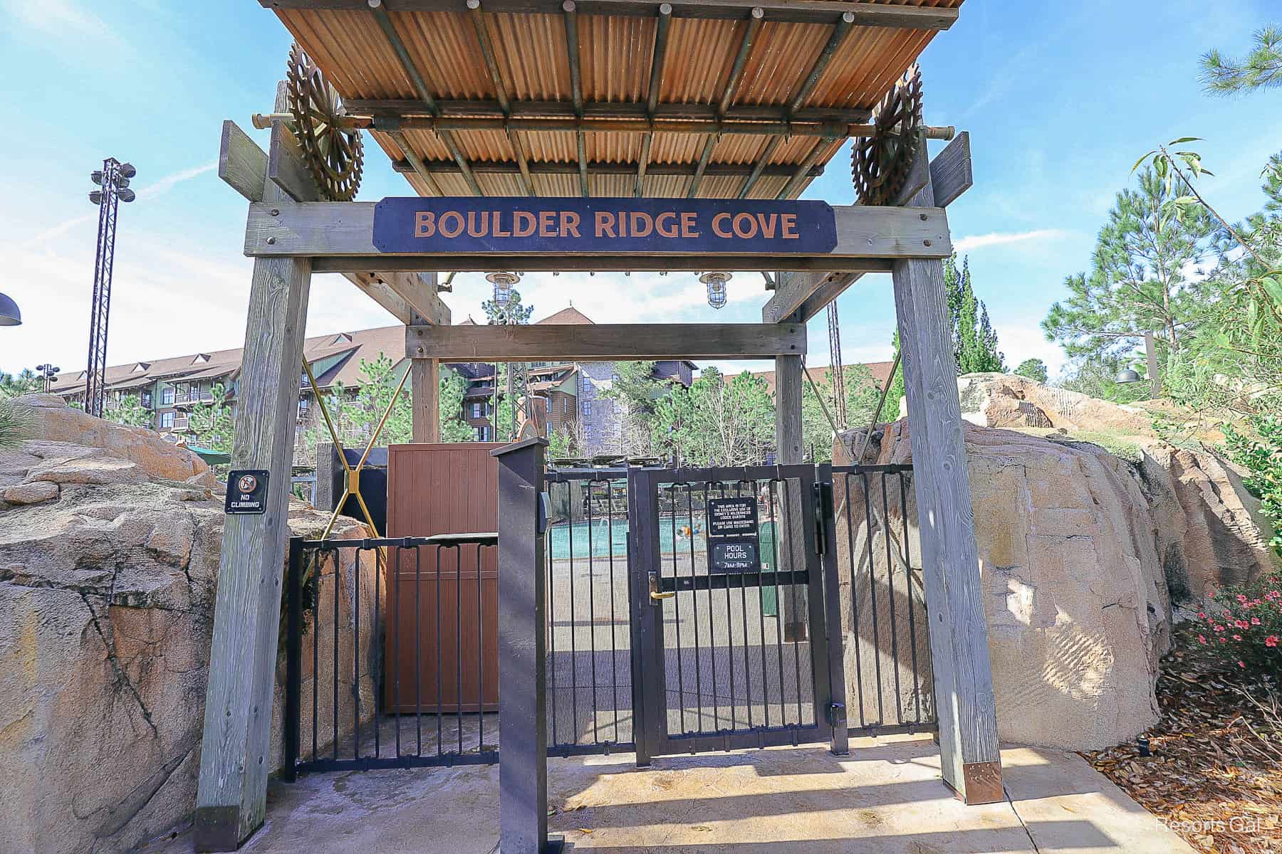 the entrance to the Boulder Ridge Cove Pool 