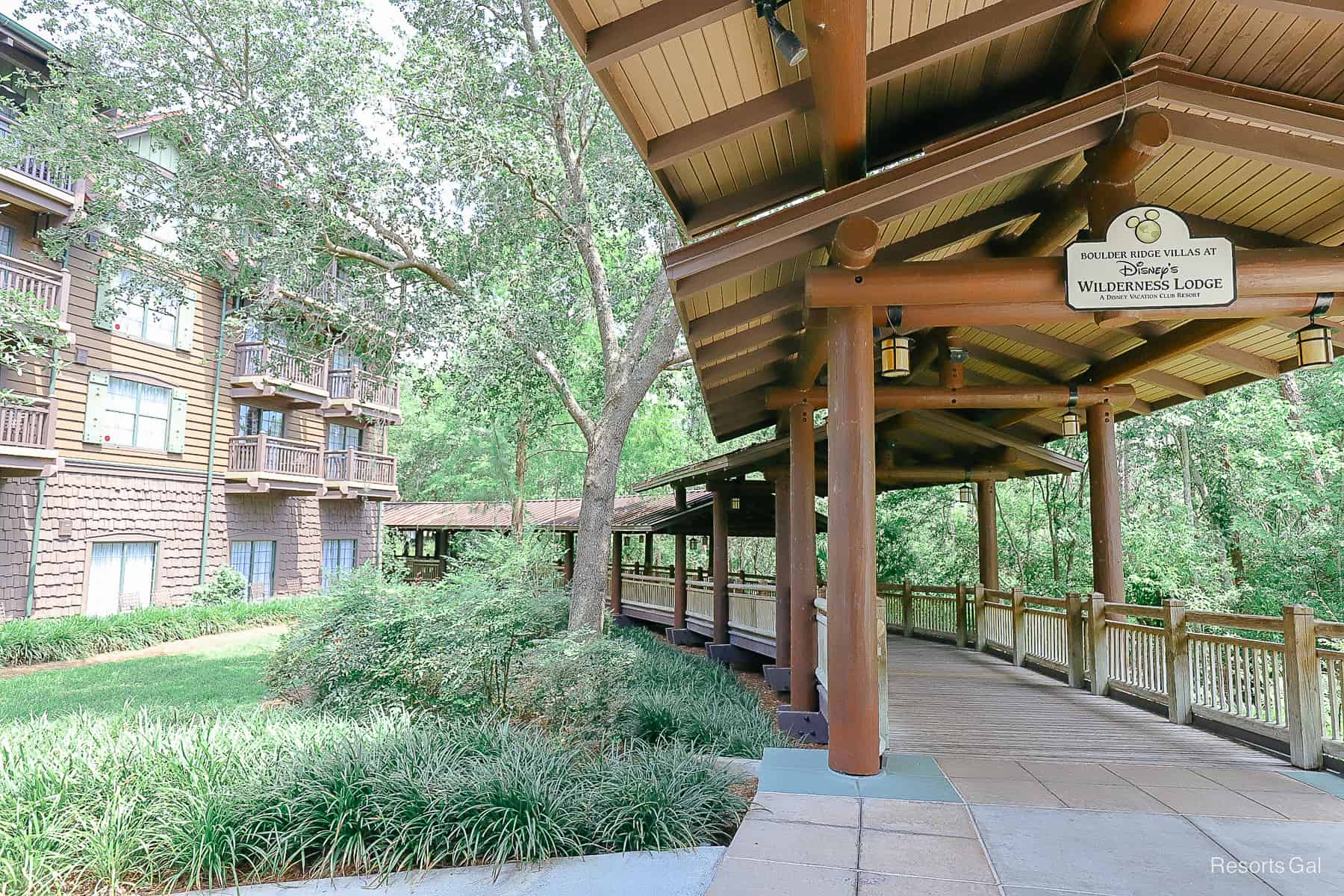 the walkway to Boulder Ridge Villas