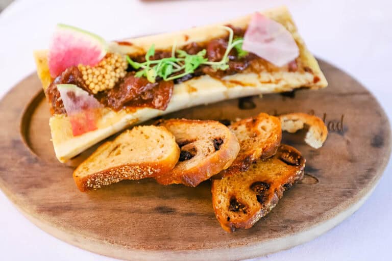 A Beginner’s Guide to Dining at Disney World