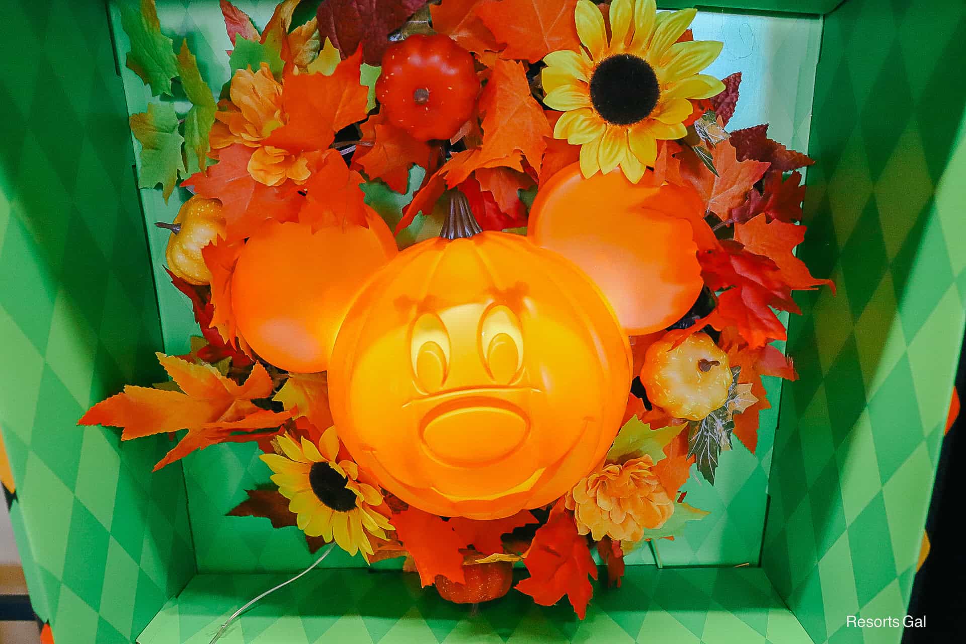 Halloween Mickey Mouse Light-Up Wreath