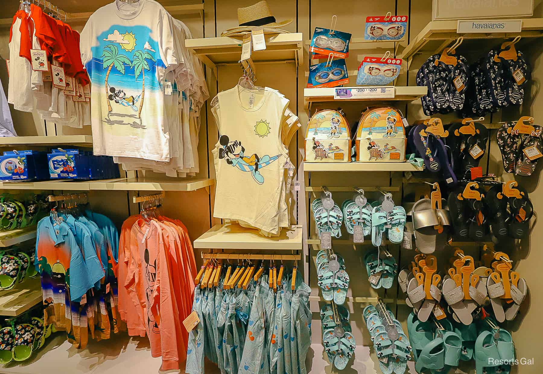 yacht and beach club gift shop