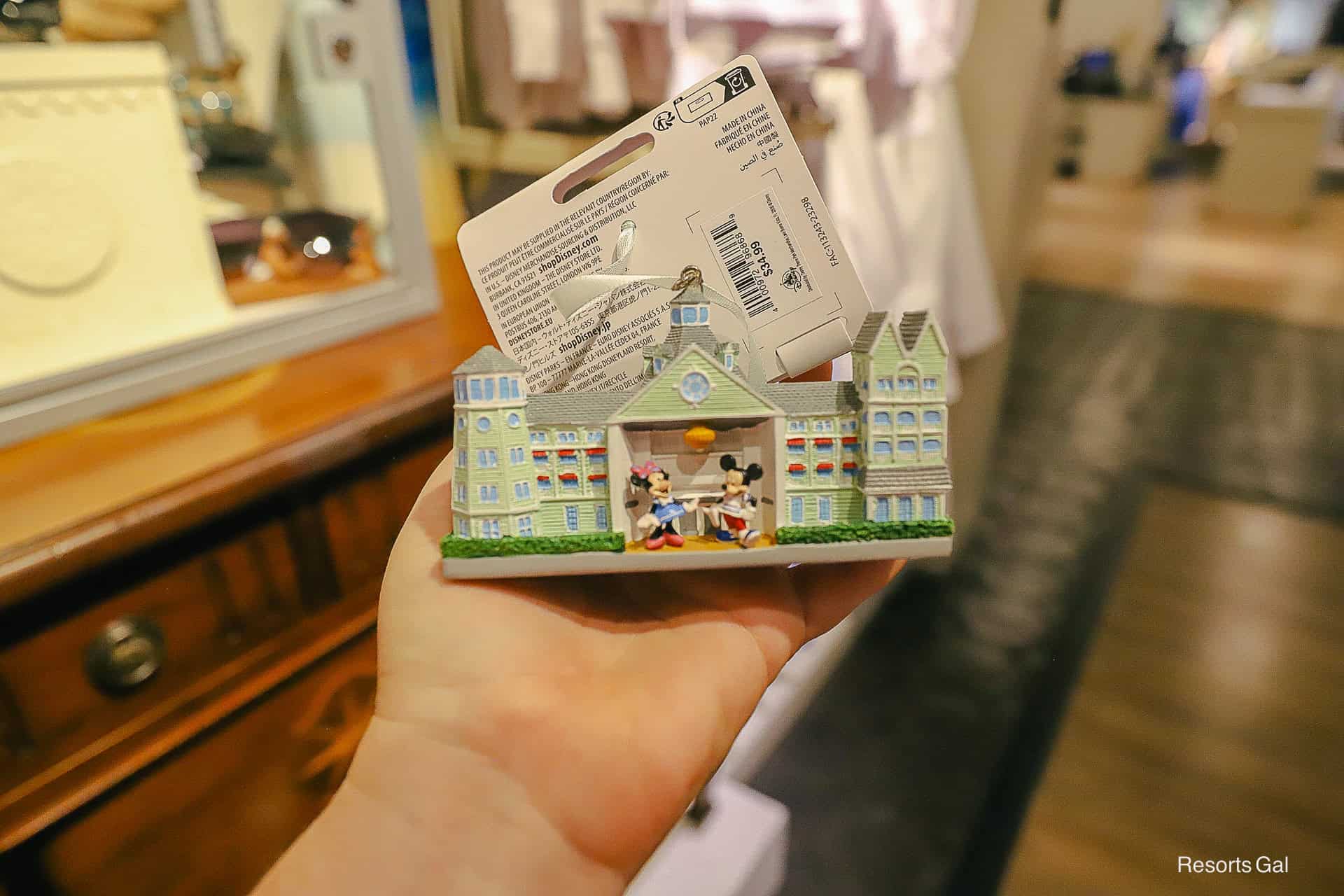 back of the Yacht Club Resort ornament