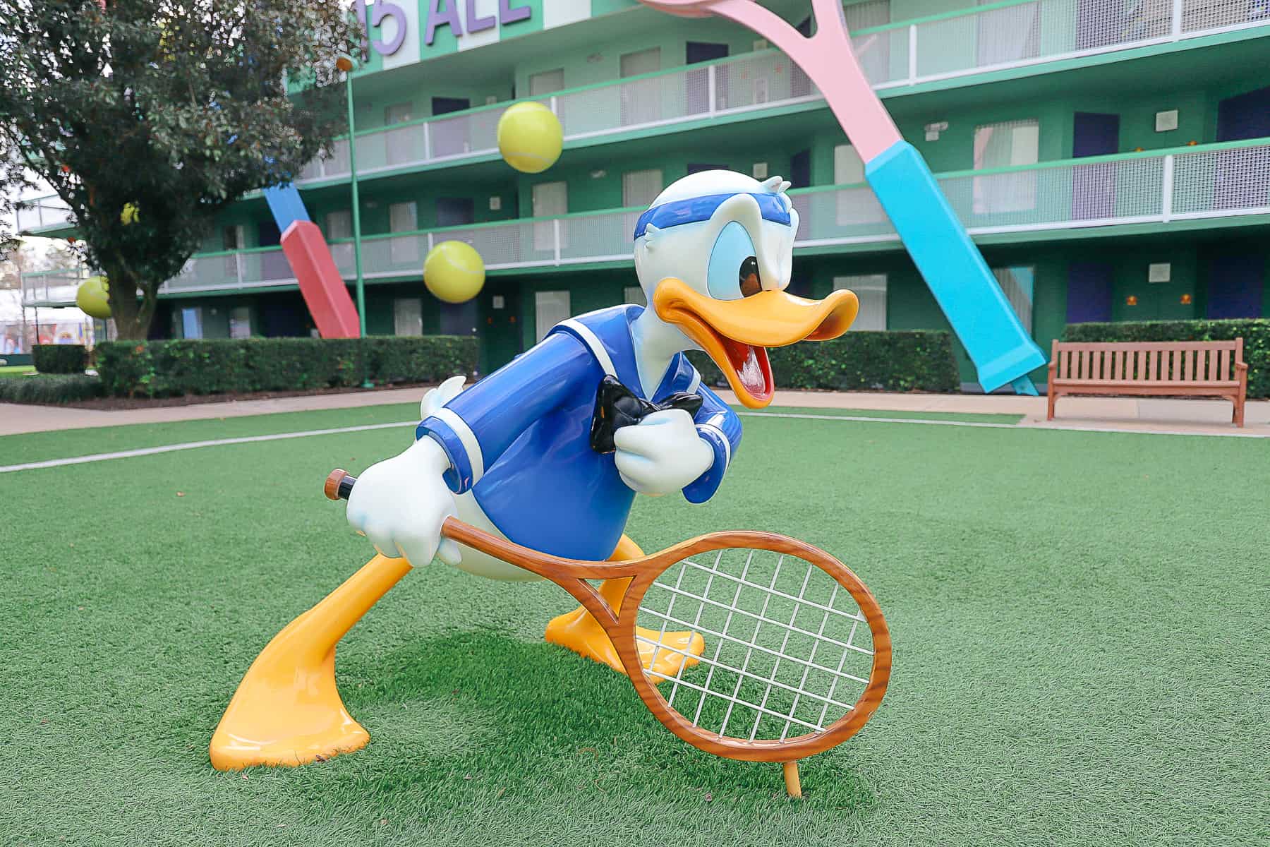 Donald Duck on the tennis court at Disney's All-Star Sports Resort 