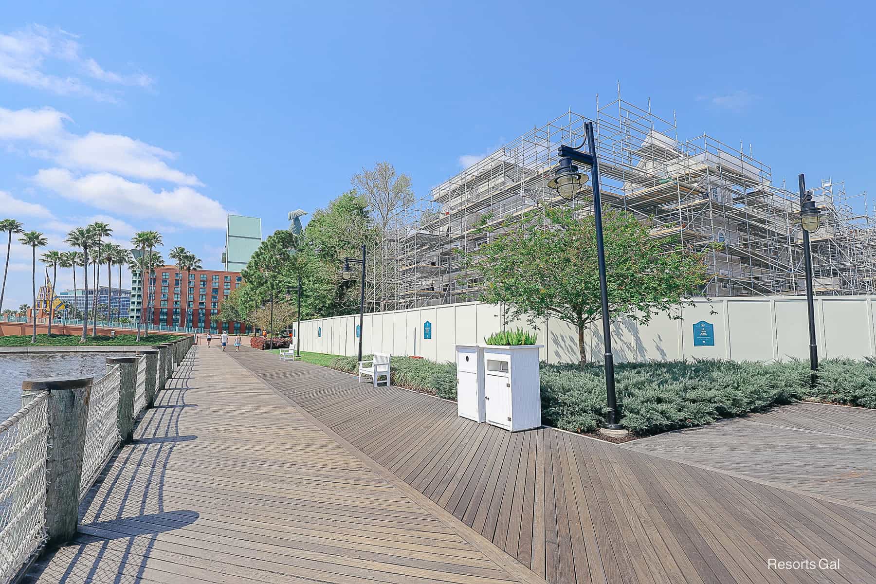 scaffolding at Disney's Yacht Club