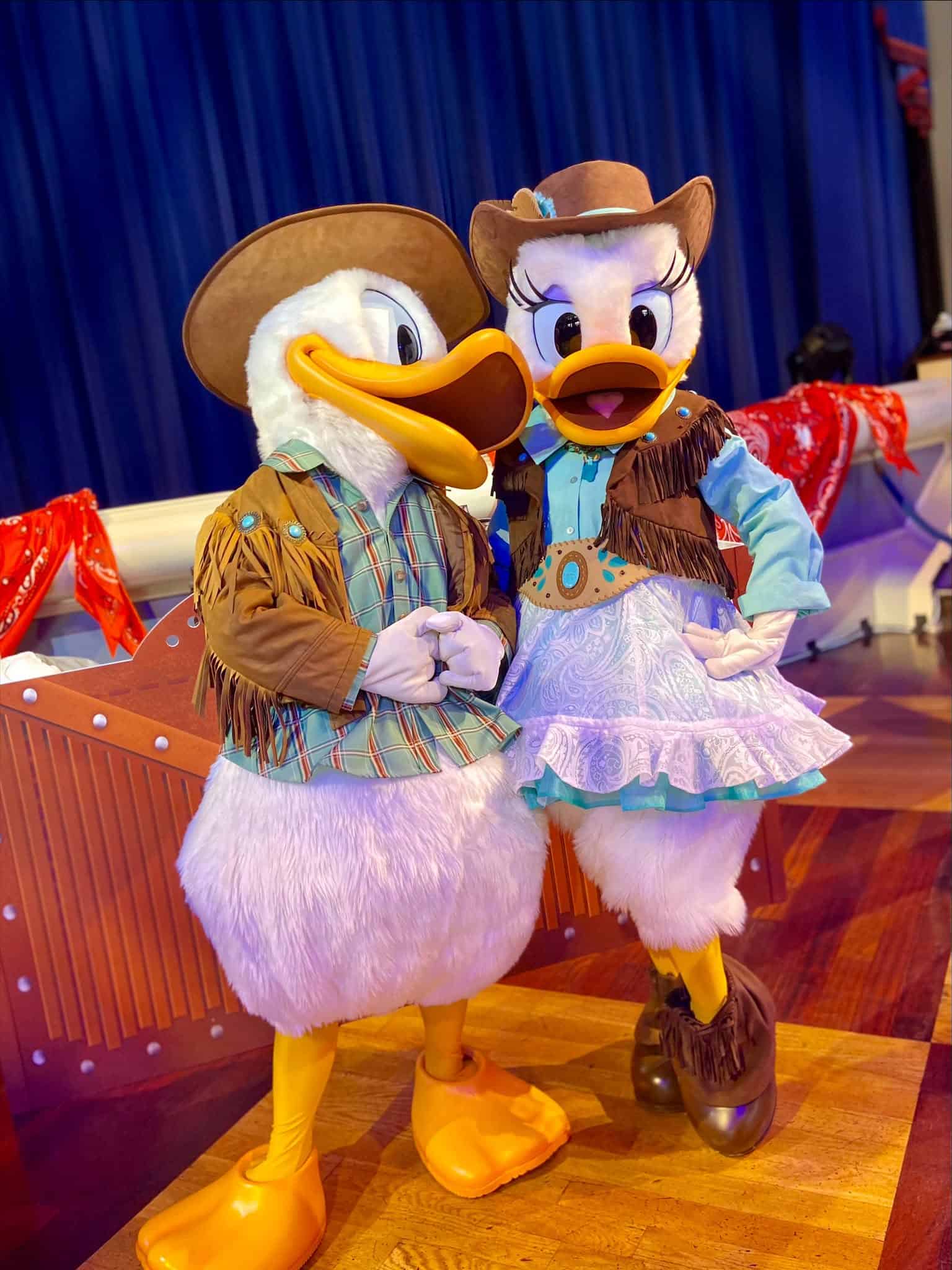 Donald and Daisy Duck in Western wear