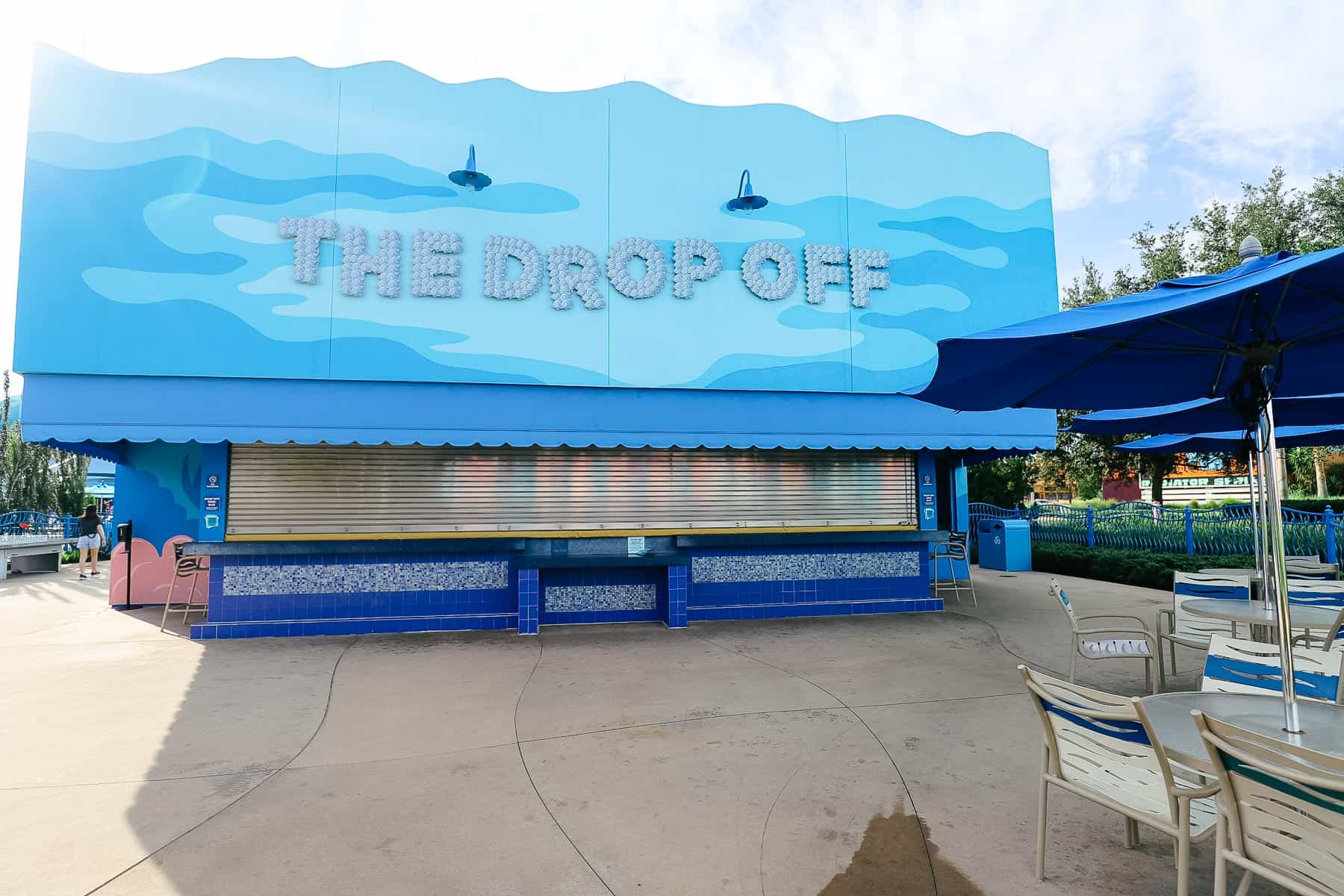 The Drop Off Pool Bar at Disney's Art of Animation 