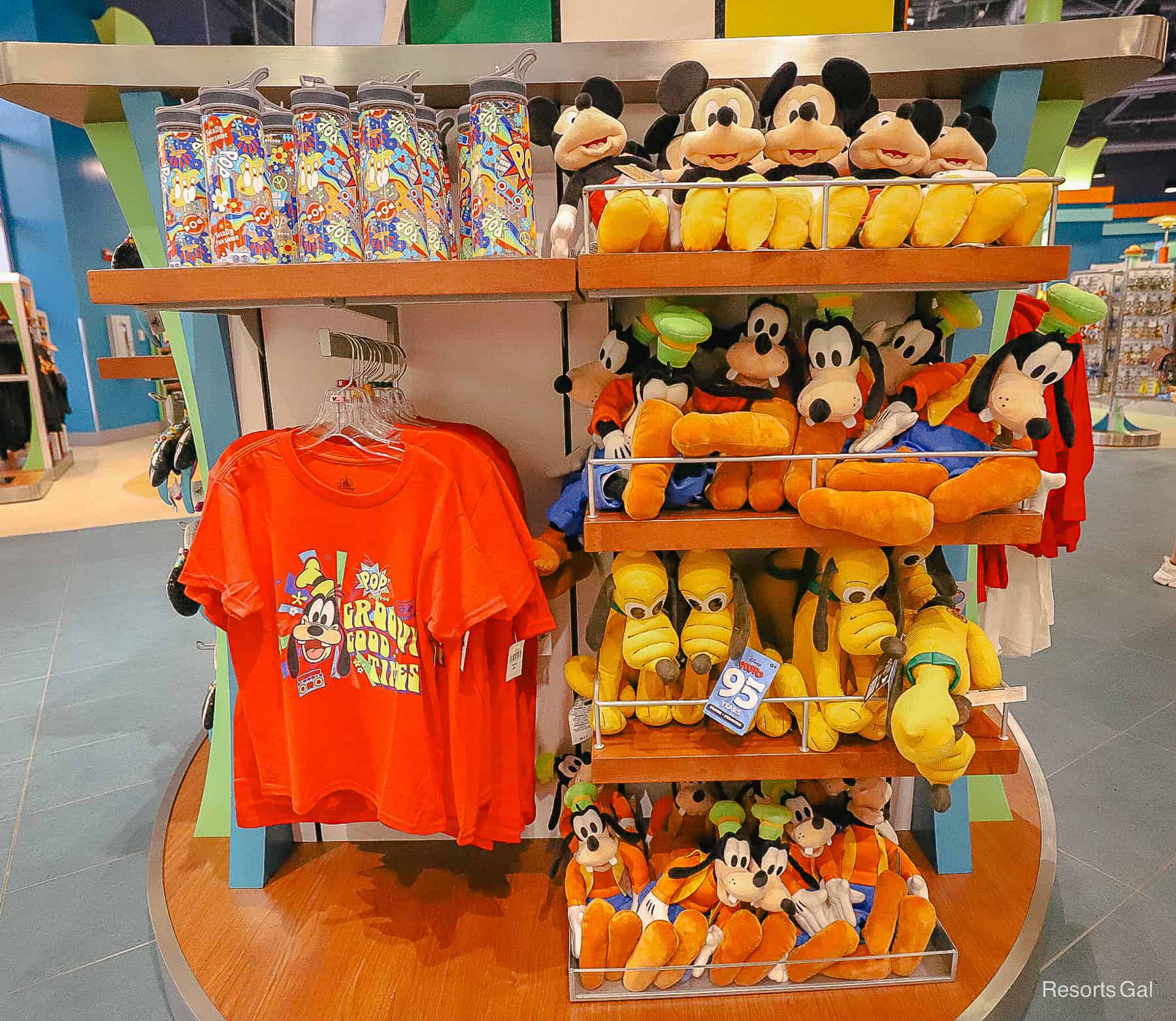 another display features a child's Pop Century Resort T-Shirt 