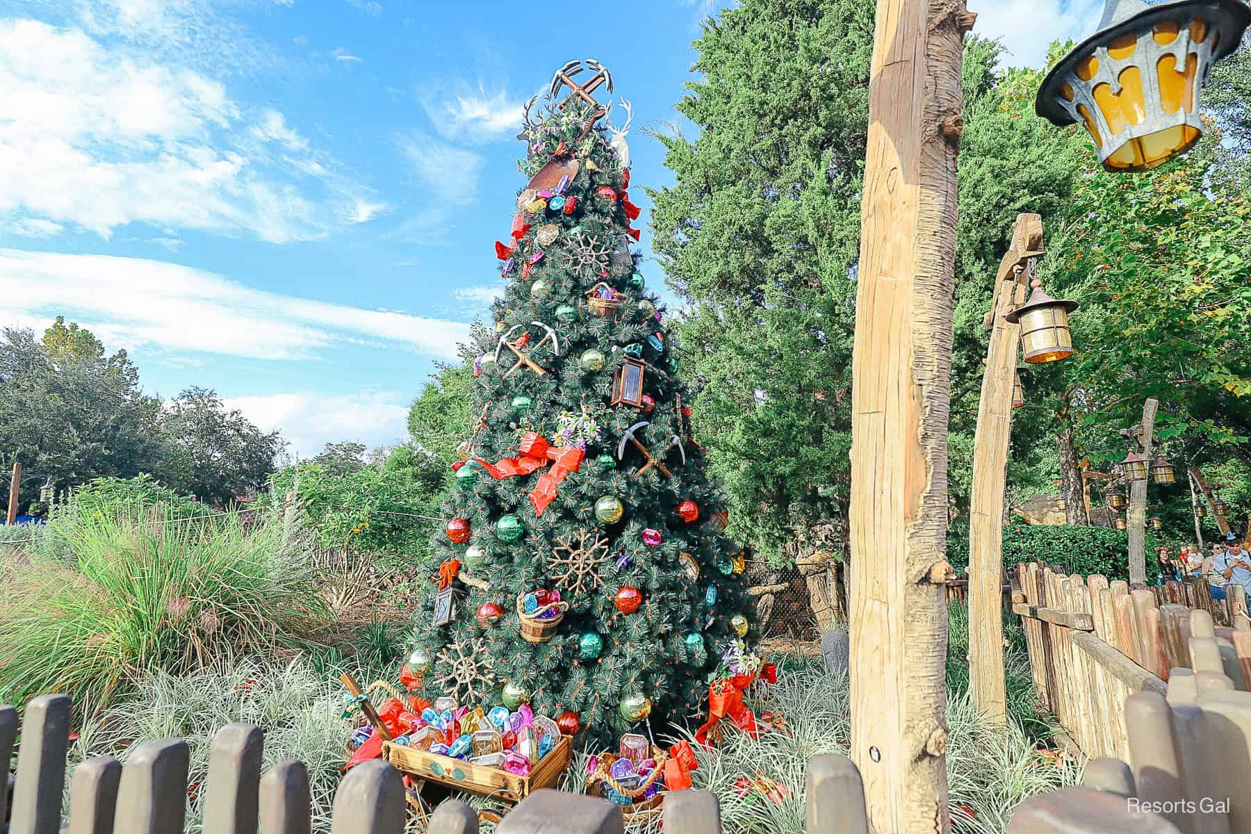 the Christmas tree in front of Seven Dwarfs Mine Train 