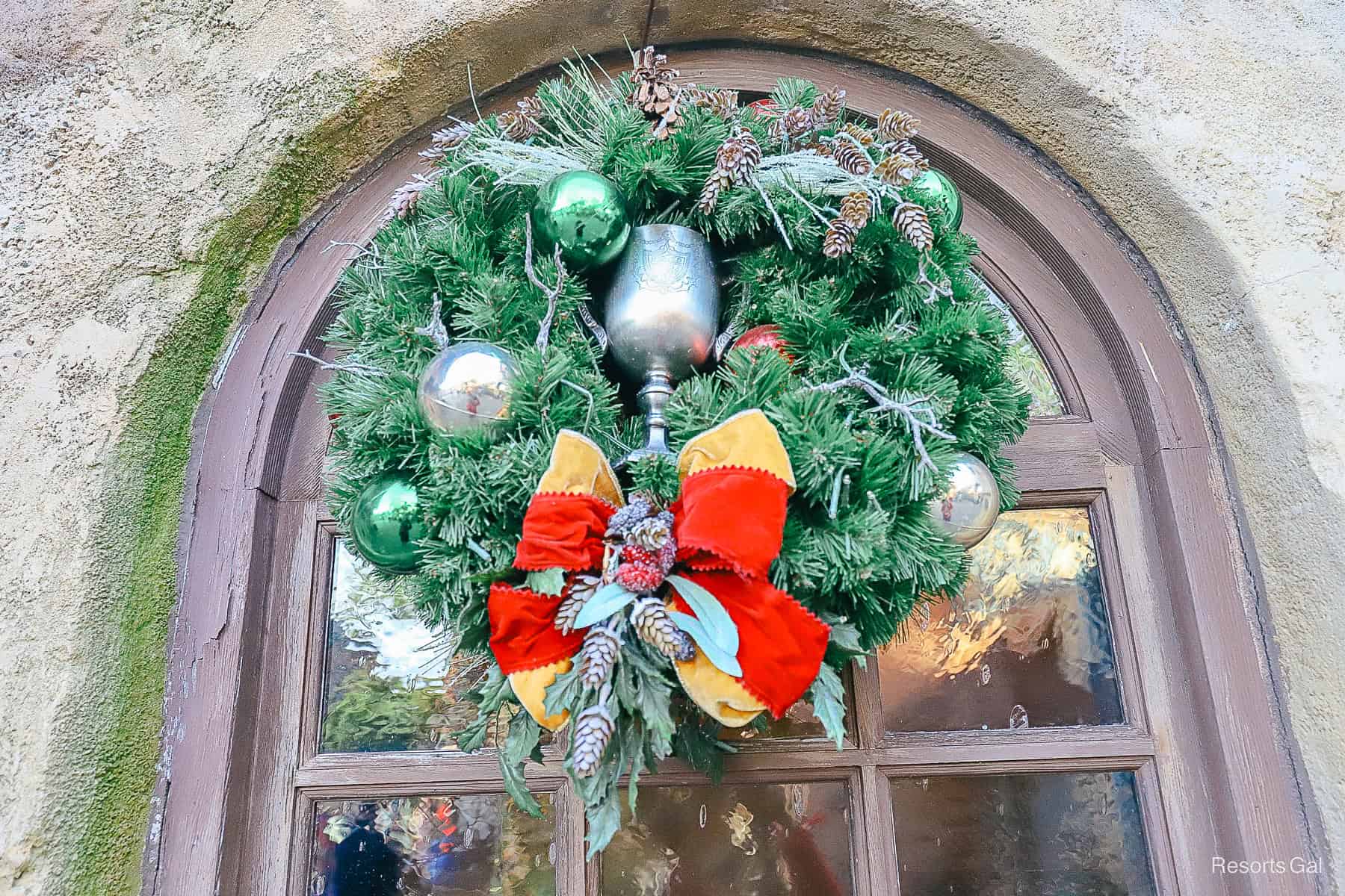 a wreath on the window of Gaston's Tavern 