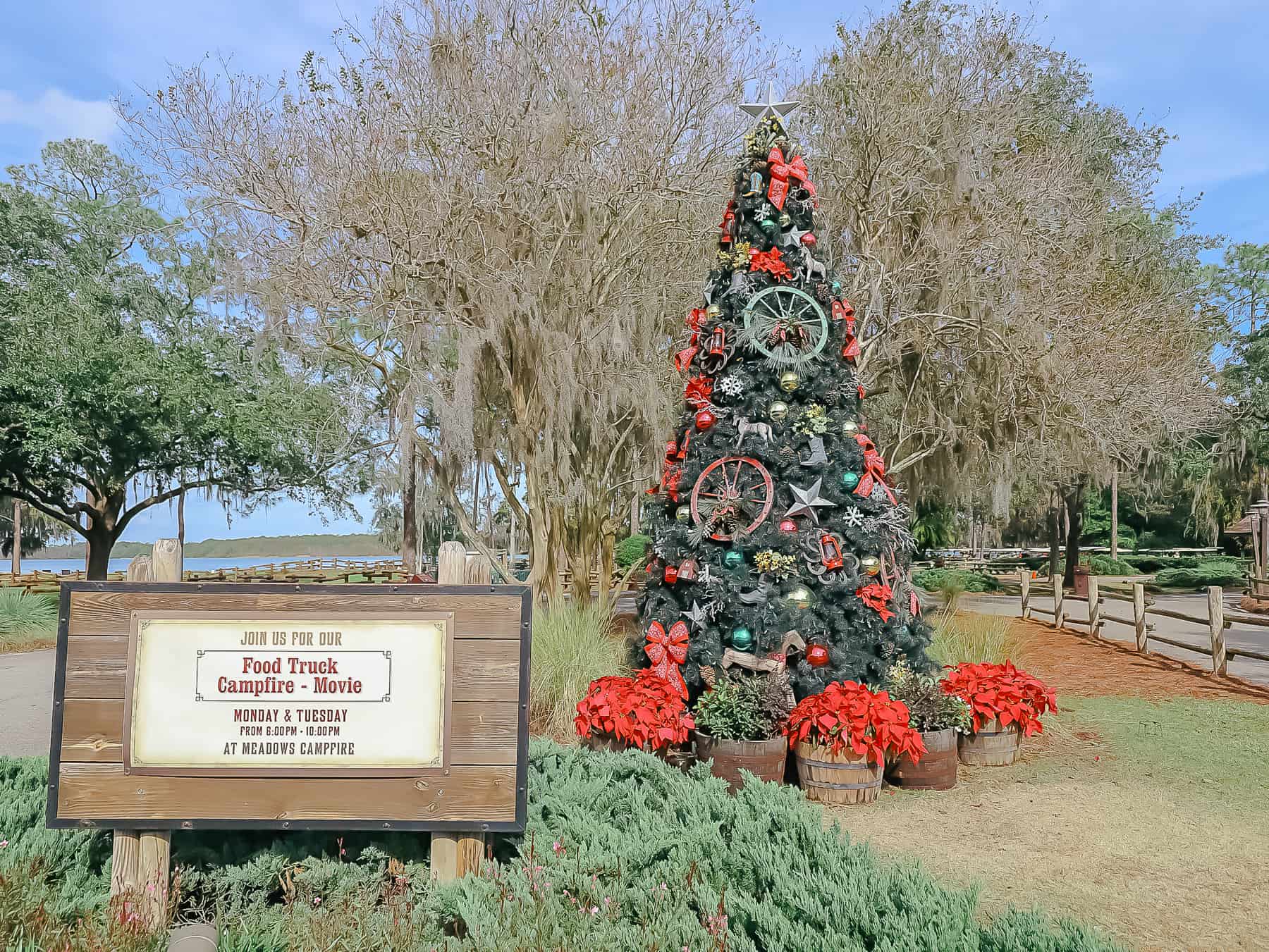 Christmas at Disney’s Fort Wilderness Resort and Campground (Photos)