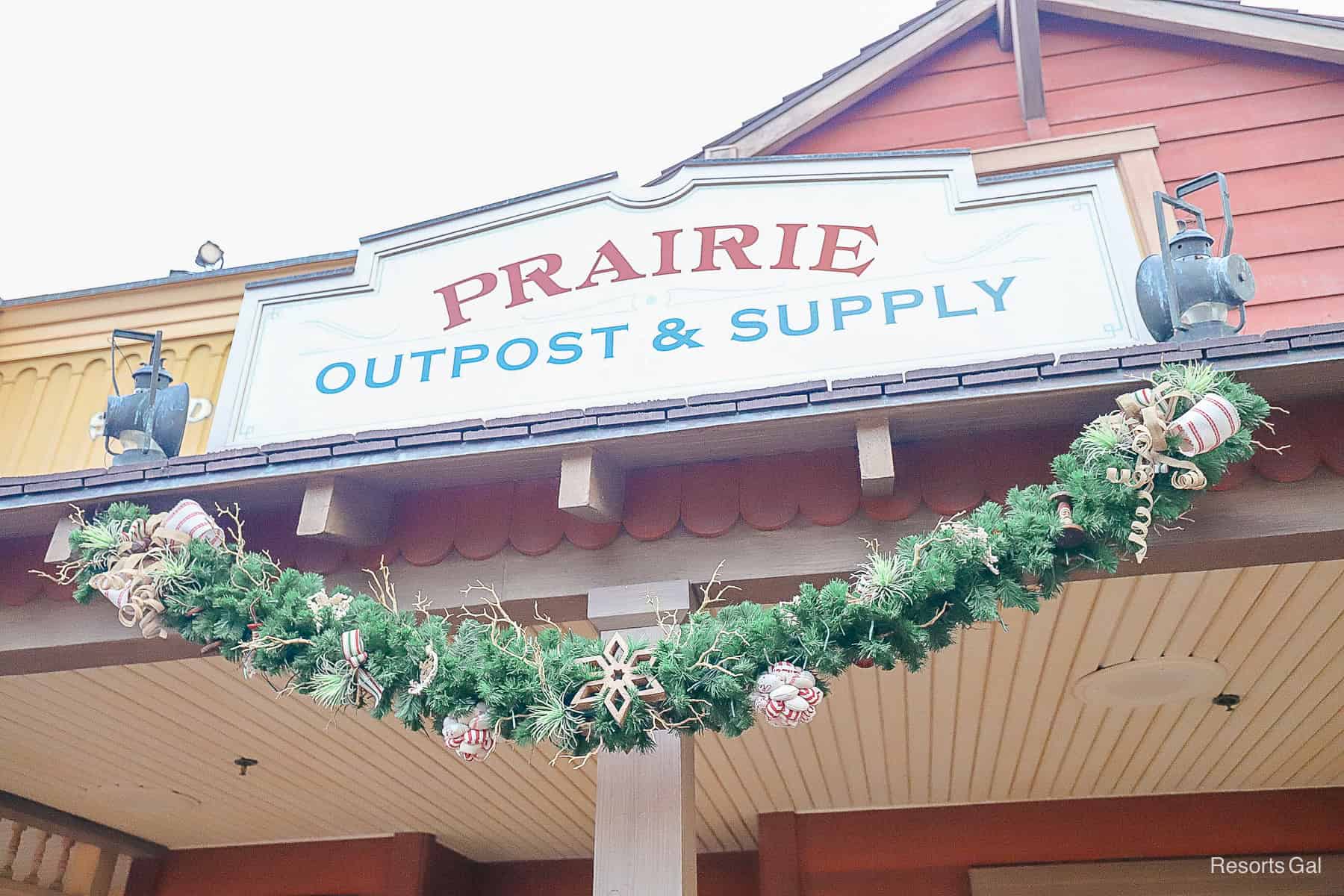 holiday decorations with burlap and striped old-fashion ribbon 