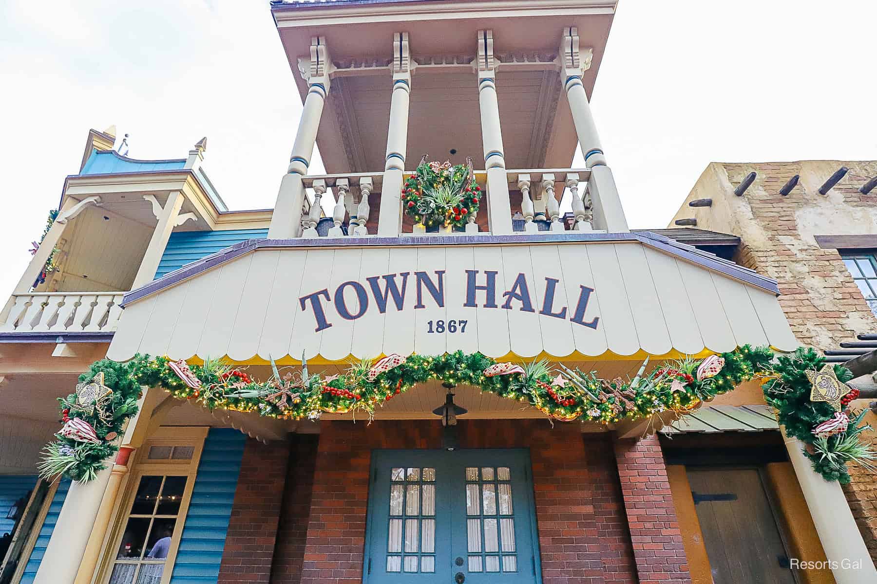 forward facing Town Hall decked out in holiday decor 