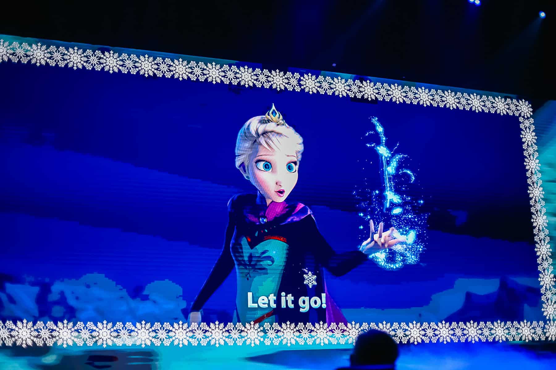 Elsa sings Let It Go! 