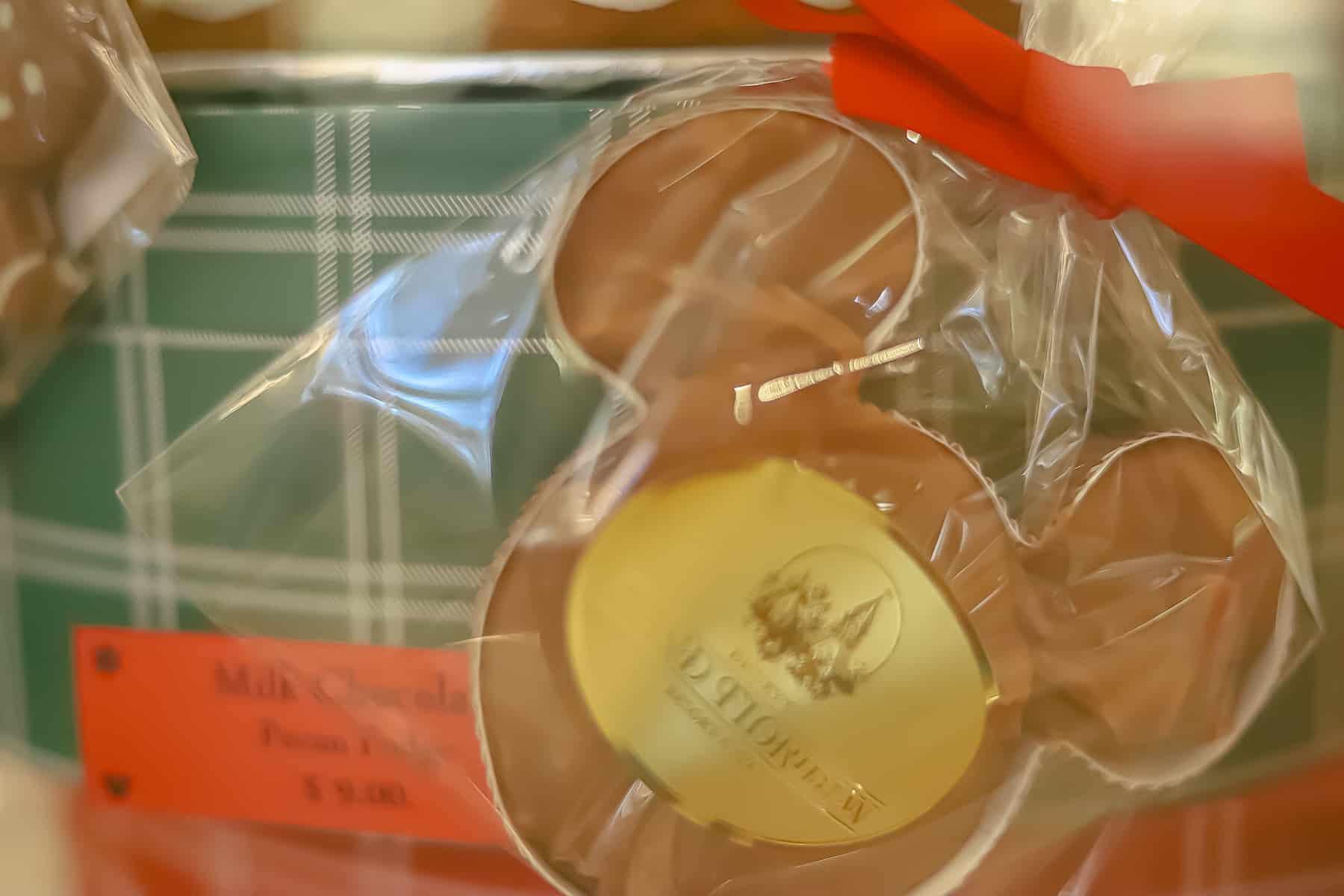 Grand Floridian Milk Chocolate Mickey 