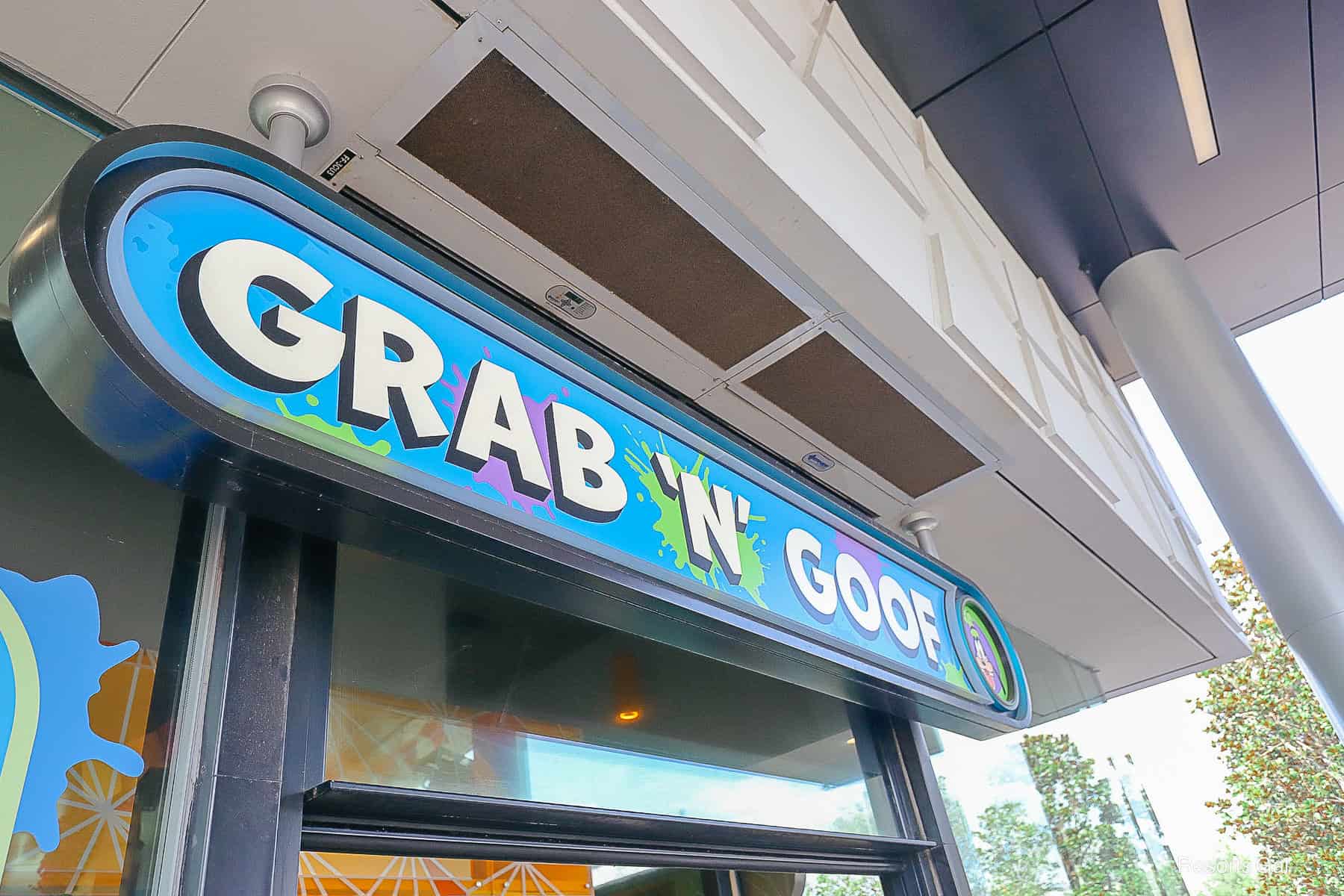Grab 'n' Goof signage 