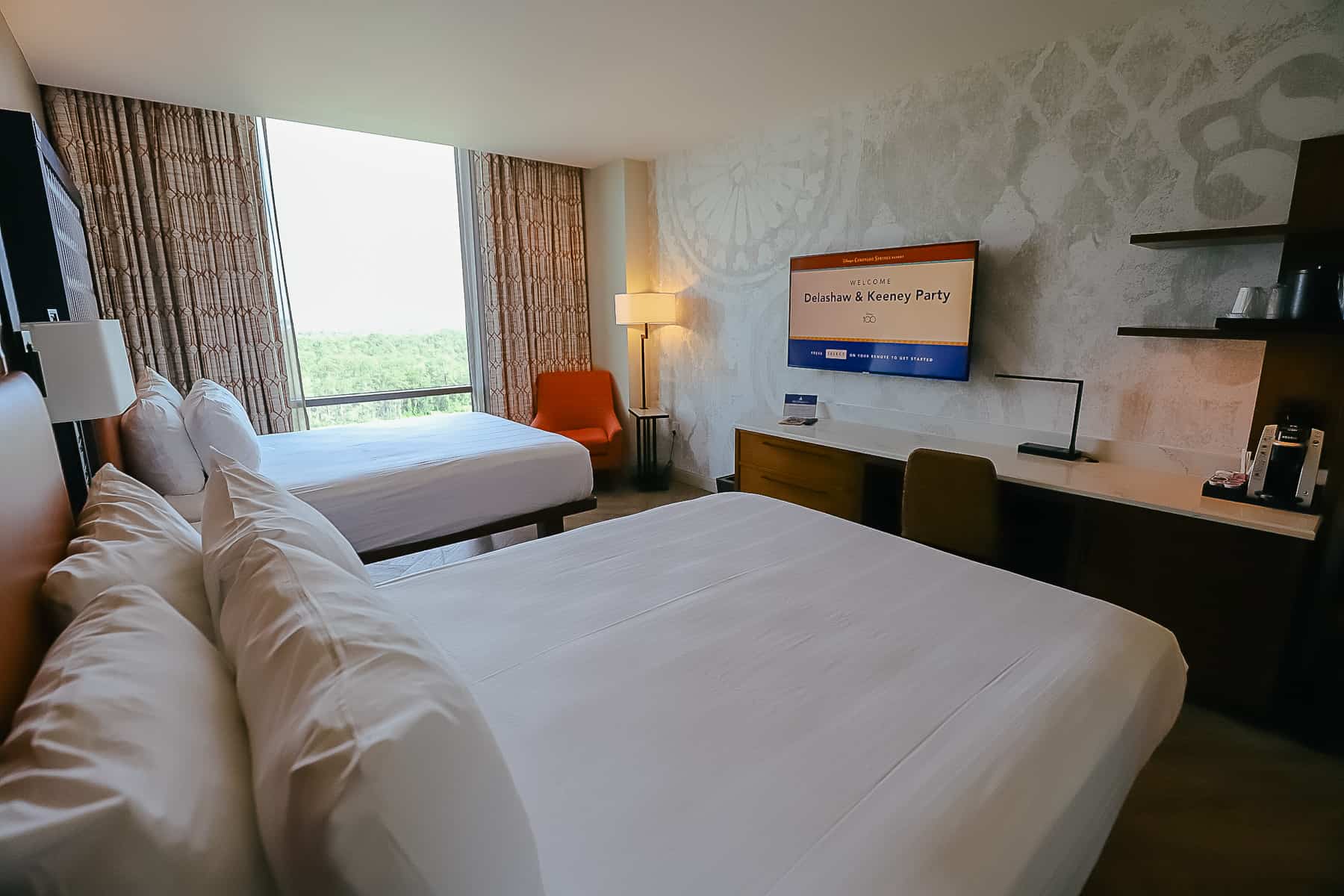 a moderate resort room at Gran Destino Tower 