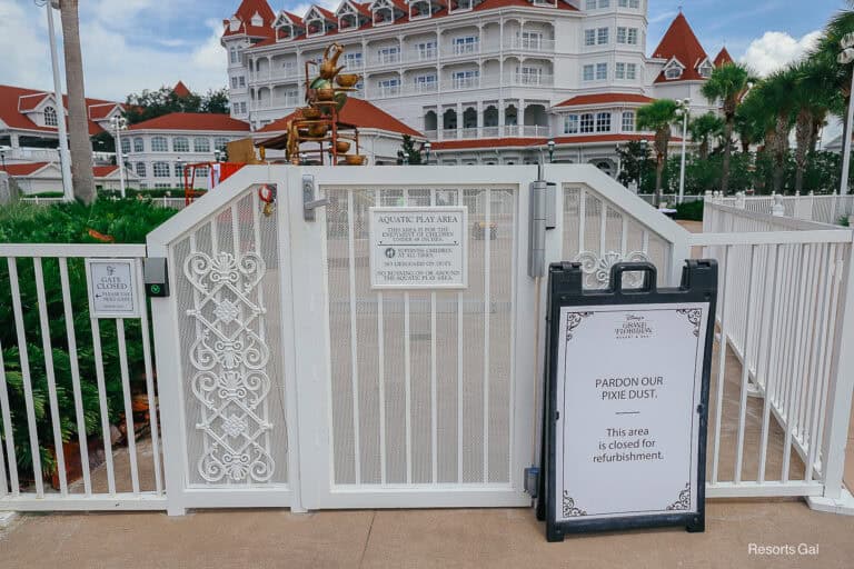 Alice in Wonderland Aquatic Play Area Closed at Disney’s Grand Floridian + Pool Updates