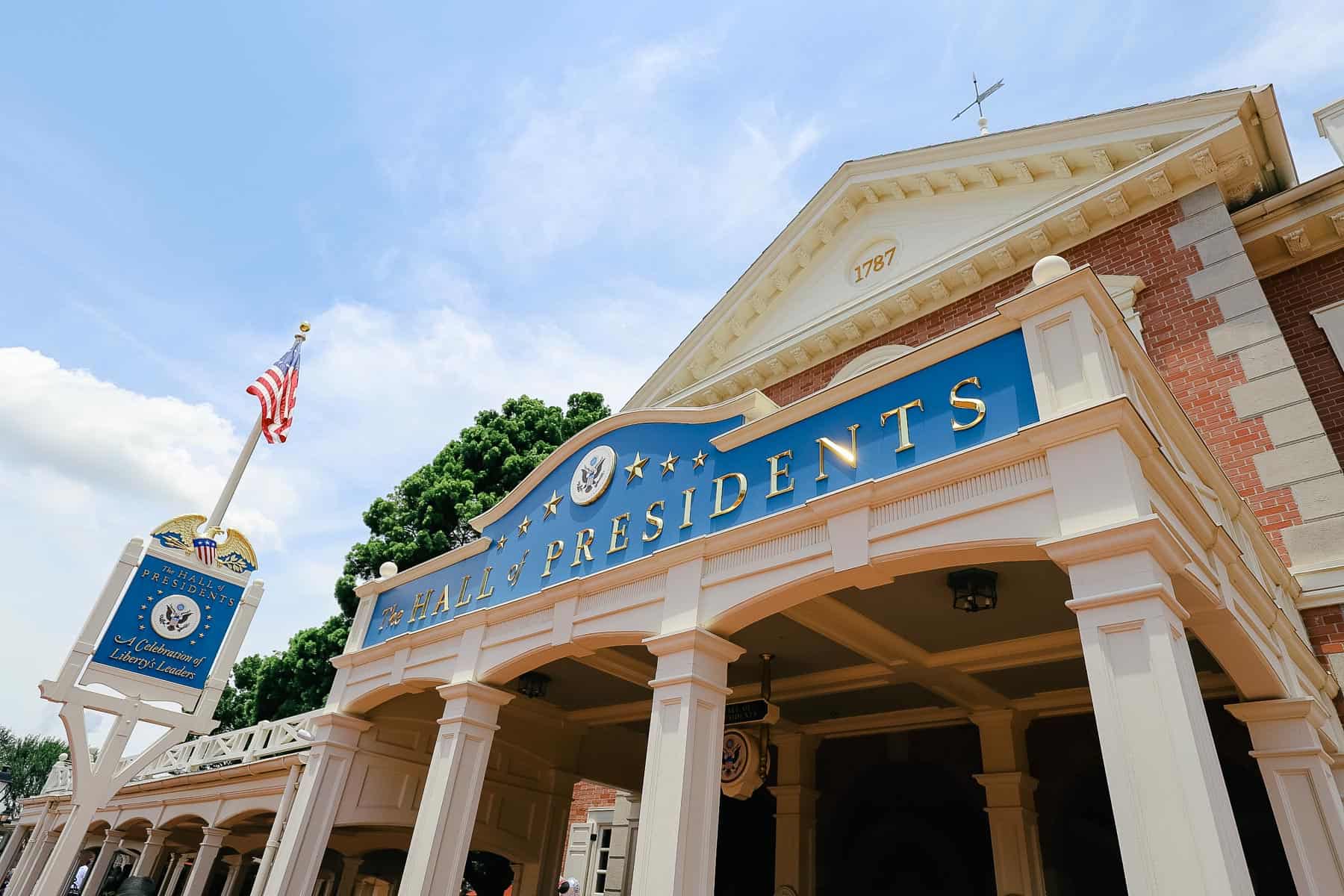 The Hall of Presidents at Magic Kingdom (A Resorts Gal Guide)