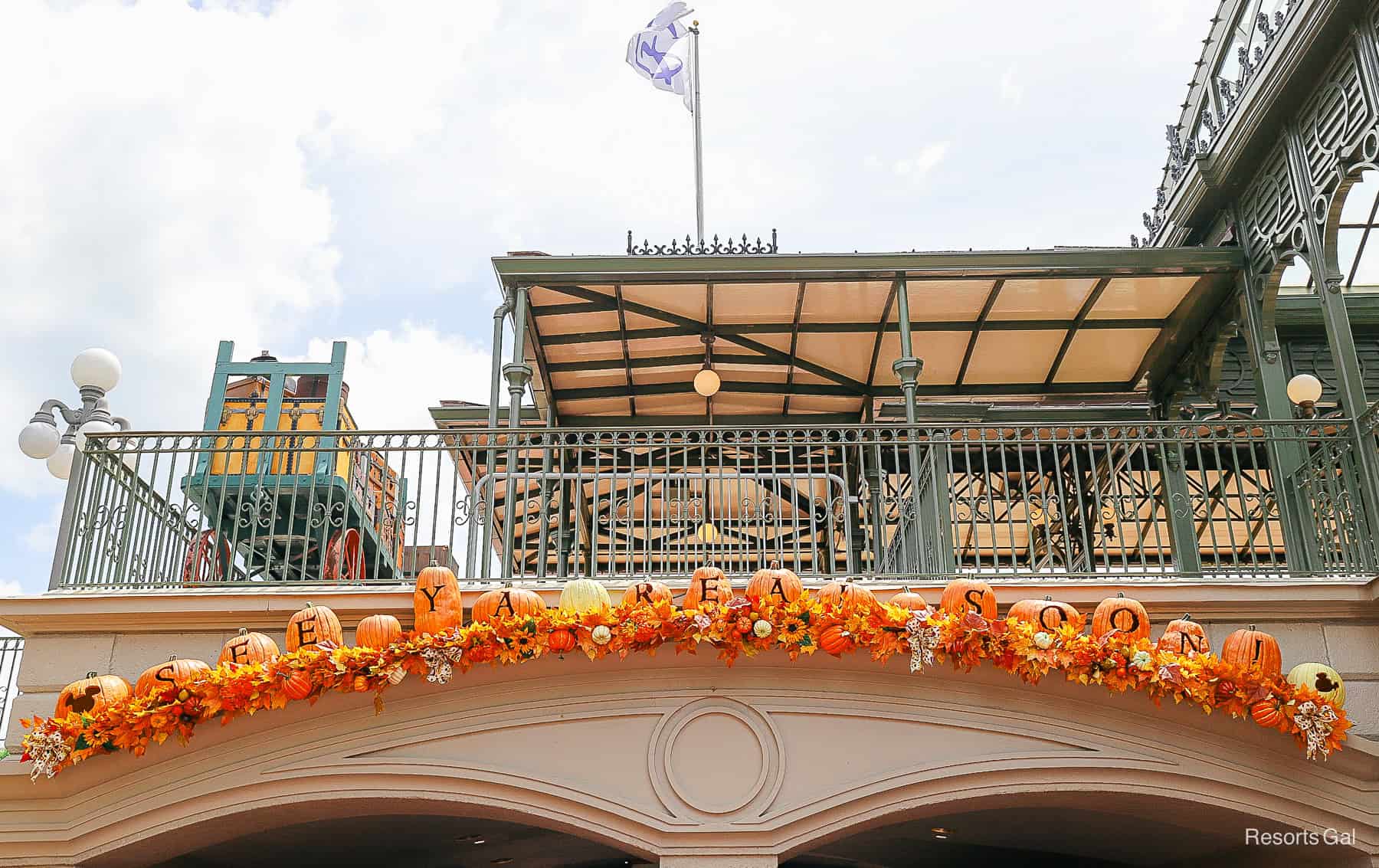 a sign made from pumpkins that spells out "See Ya Real Soon"