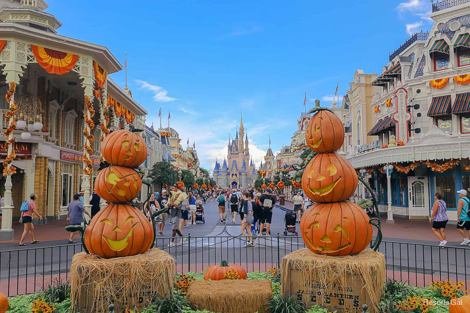 photo spot for Halloween Photo Pass looking down Main Street lined with pumpkins