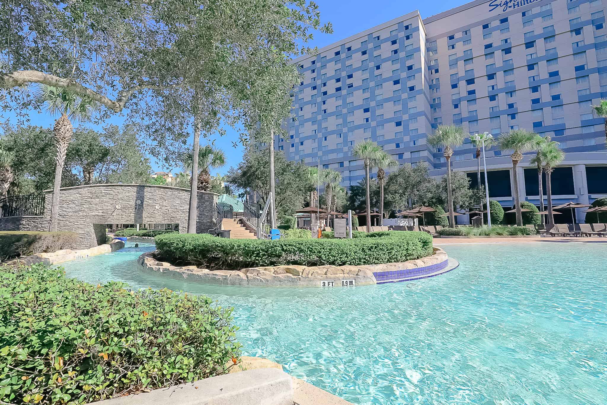 island in the center of the pool